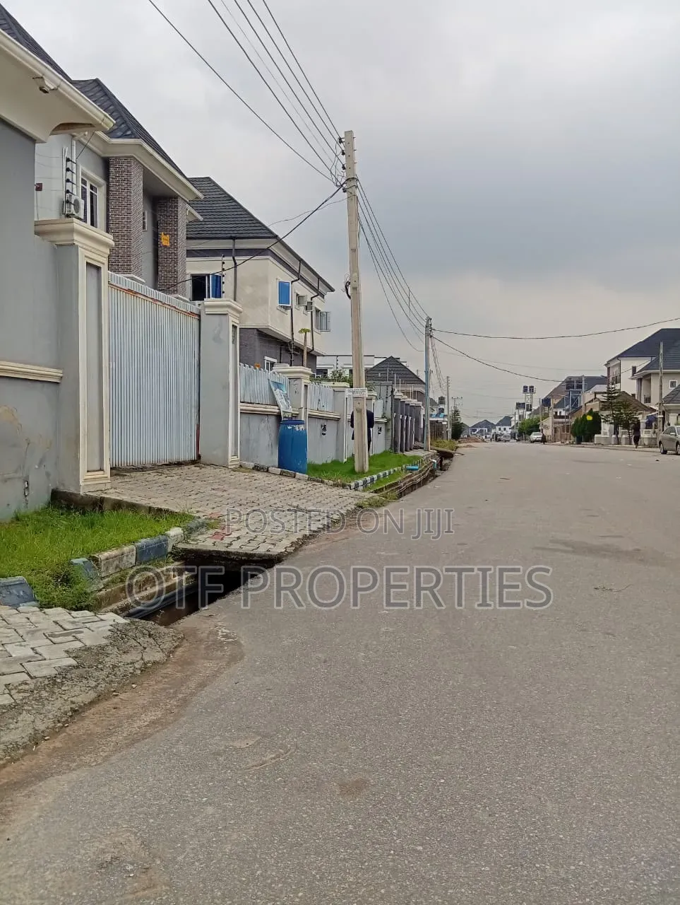 2bdrm Block of Flats in Fo1, Kubwa for sale