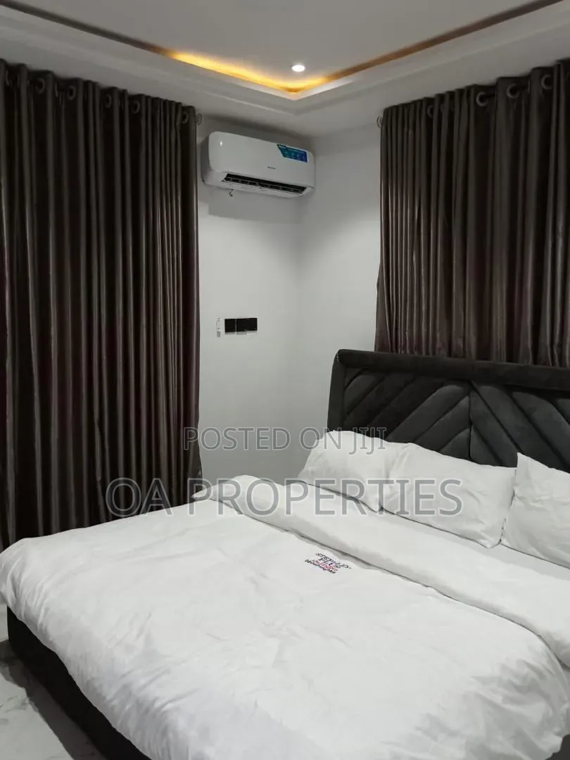 1bdrm Flat Shortlet Apartment To Let At Oluyole Estate/Ringrd. Ibadan.