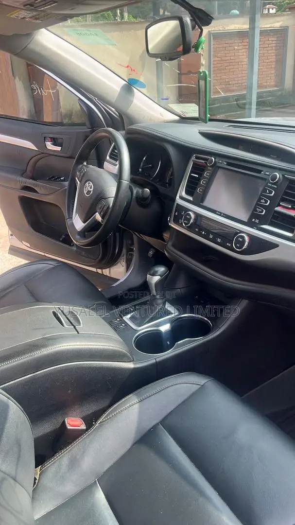 Toyota Highlander 2015