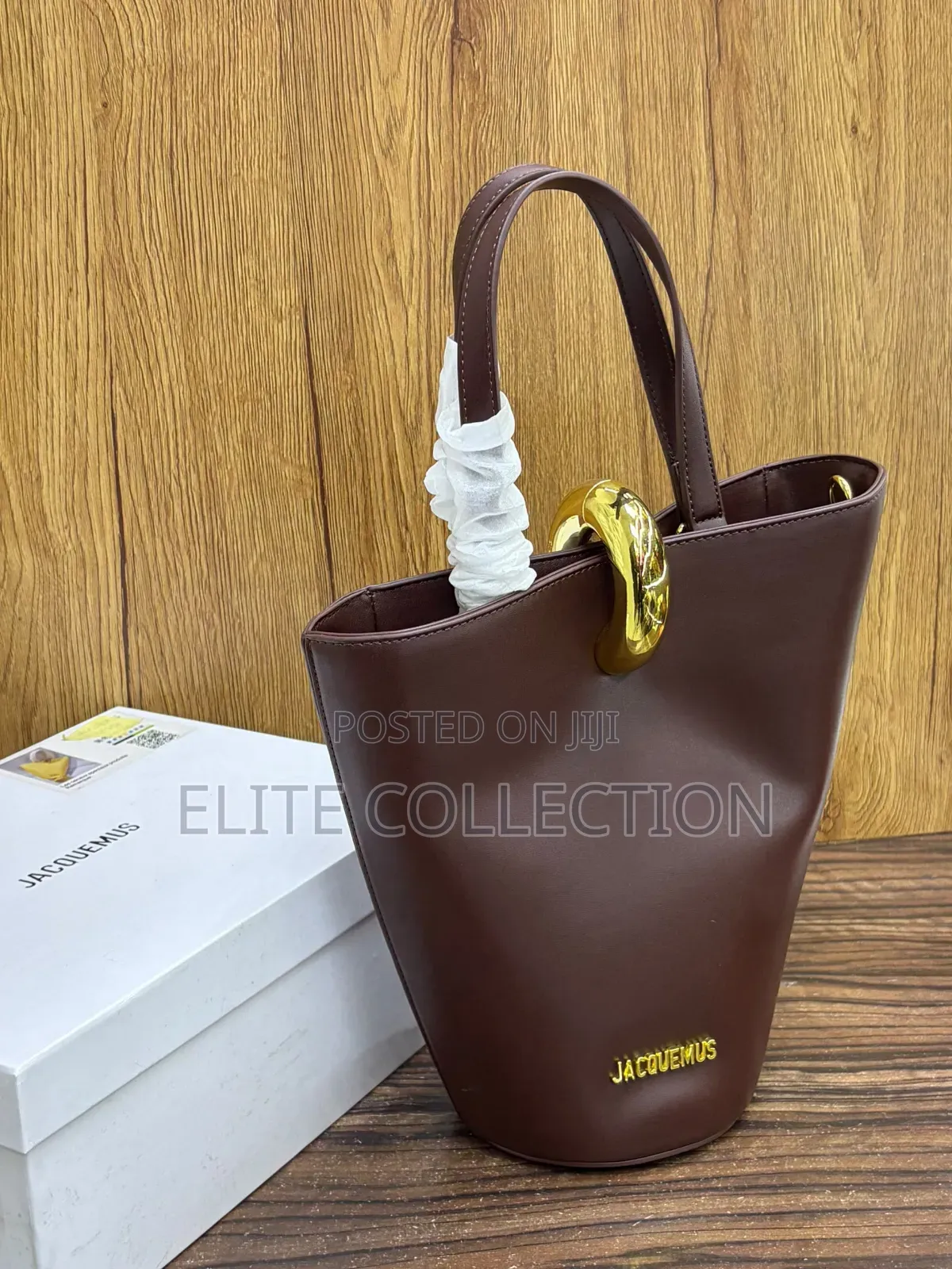Jacquemus Bag Quality:Luxury Leather Gender:-Female Bag Sizecupe Shape
