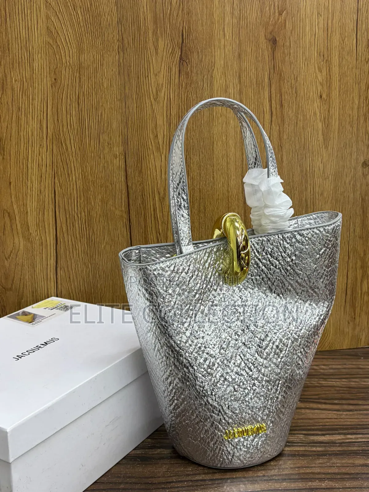 Jacquemus Bag Quality:Luxury Leather Gender:-Female Bag Sizecupe Shape