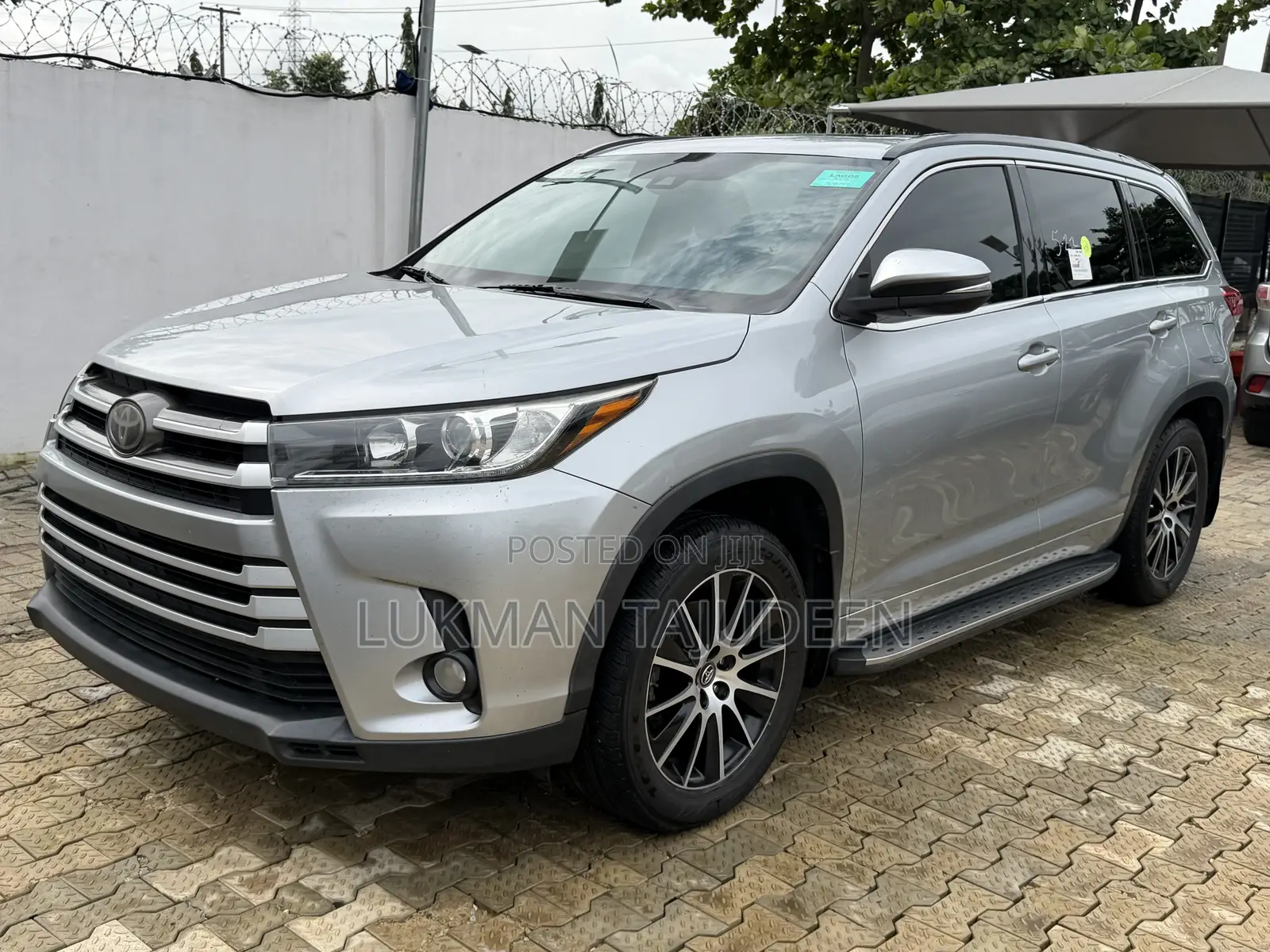 Toyota Highlander SE 4x2 V6 (3.5L 6cyl 8A) 2017 Silver