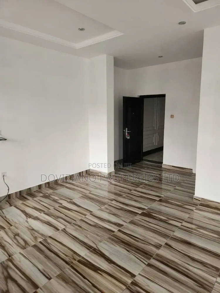 5bdrm Duplex in Ikeja GRA for rent
