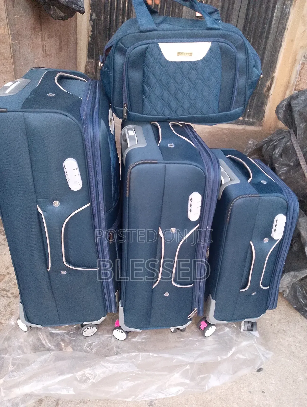4 Sets Bags