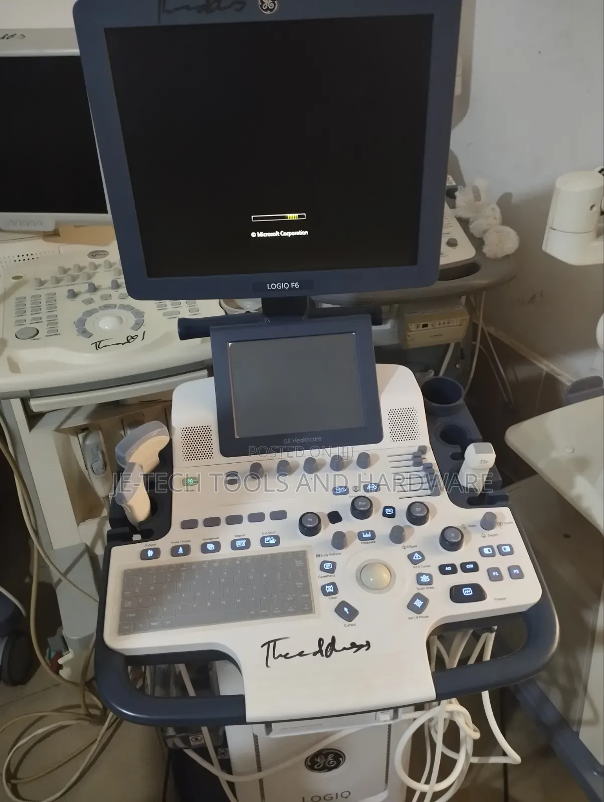 Ge Logiq F6 Ultrasound Machine (Echo)