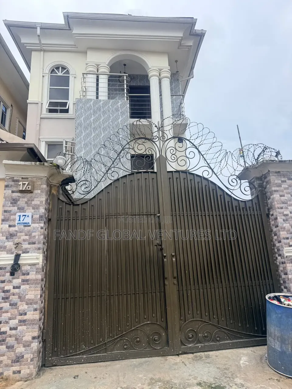 2bdrm Block of Flats in Ijesha for sale