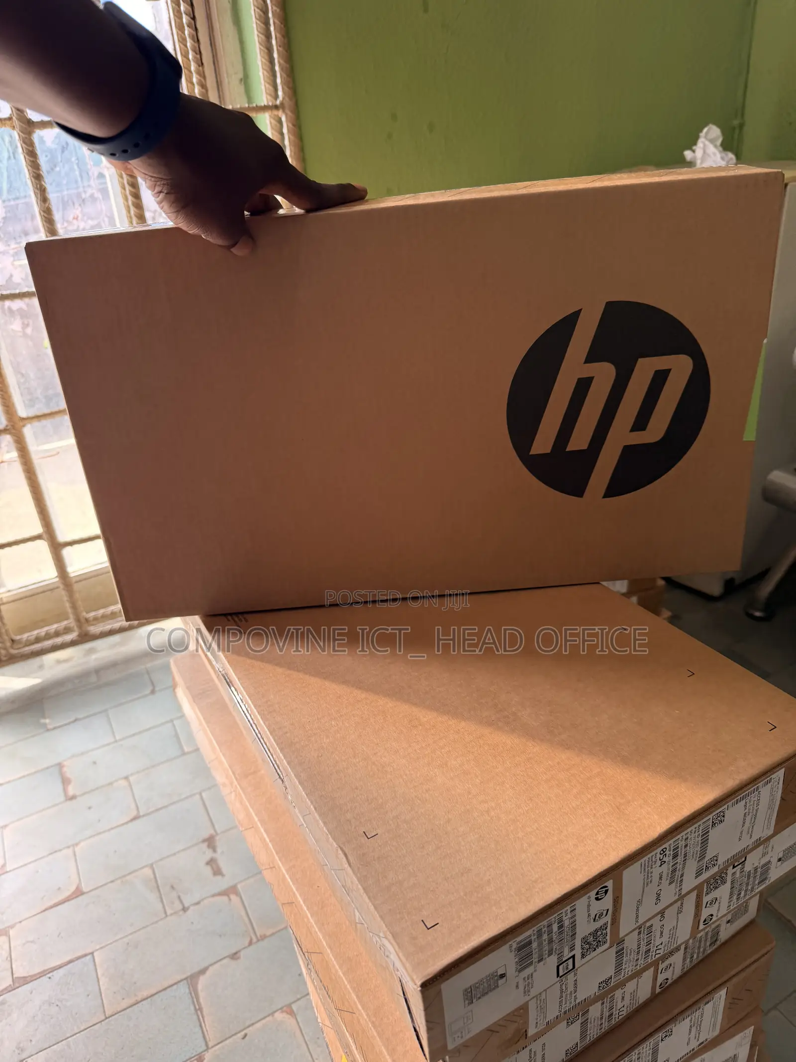 New Laptop HP ProBook 440 8GB Intel Core Ultra 5 SSD 512GB