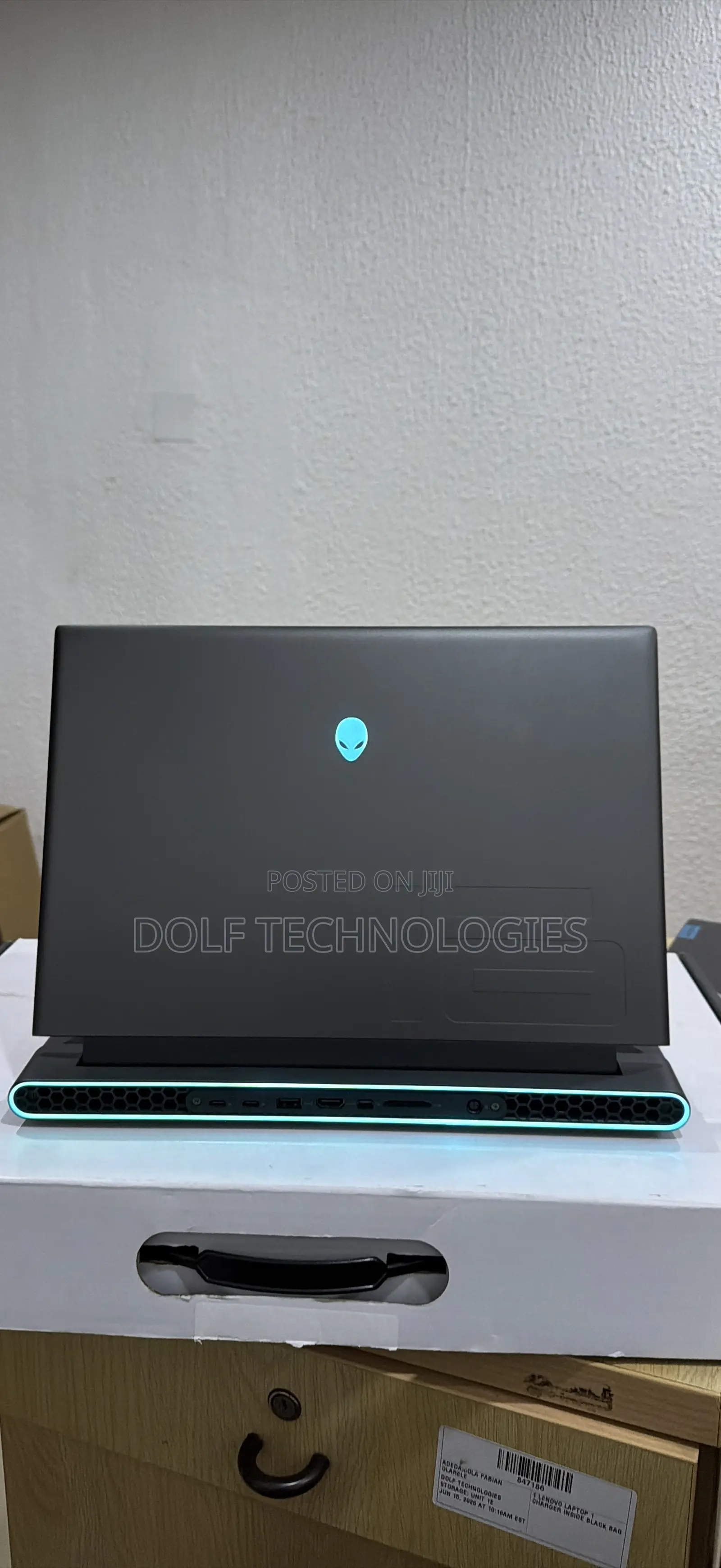 Laptop Alienware M16 R1 32GB AMD Ryzen 9 SSD 1T