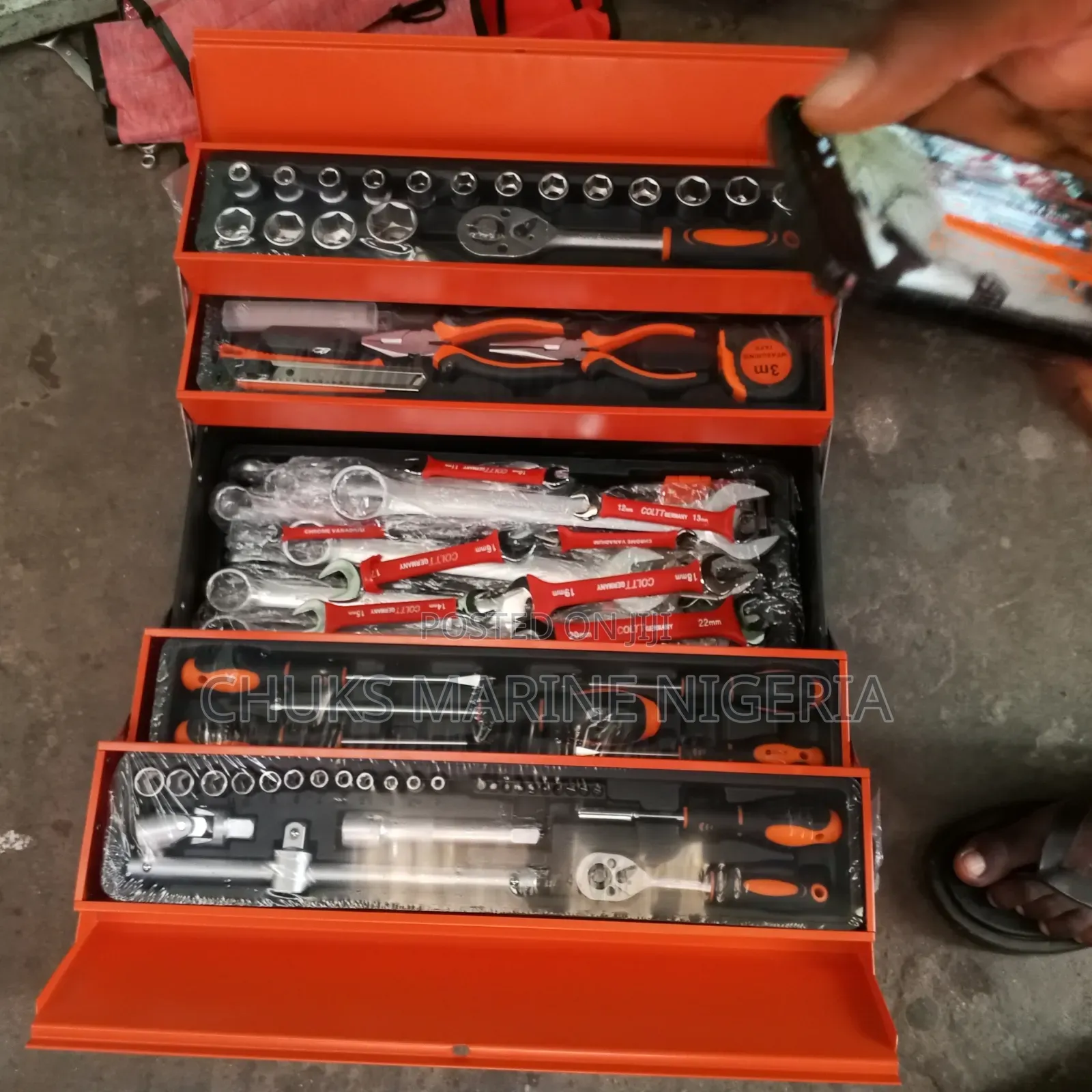 Set Mechanical Tools Box