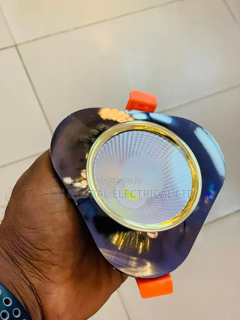 Recessed Cob Pop Ceiling Spotlight – 3 Color Led Downlight