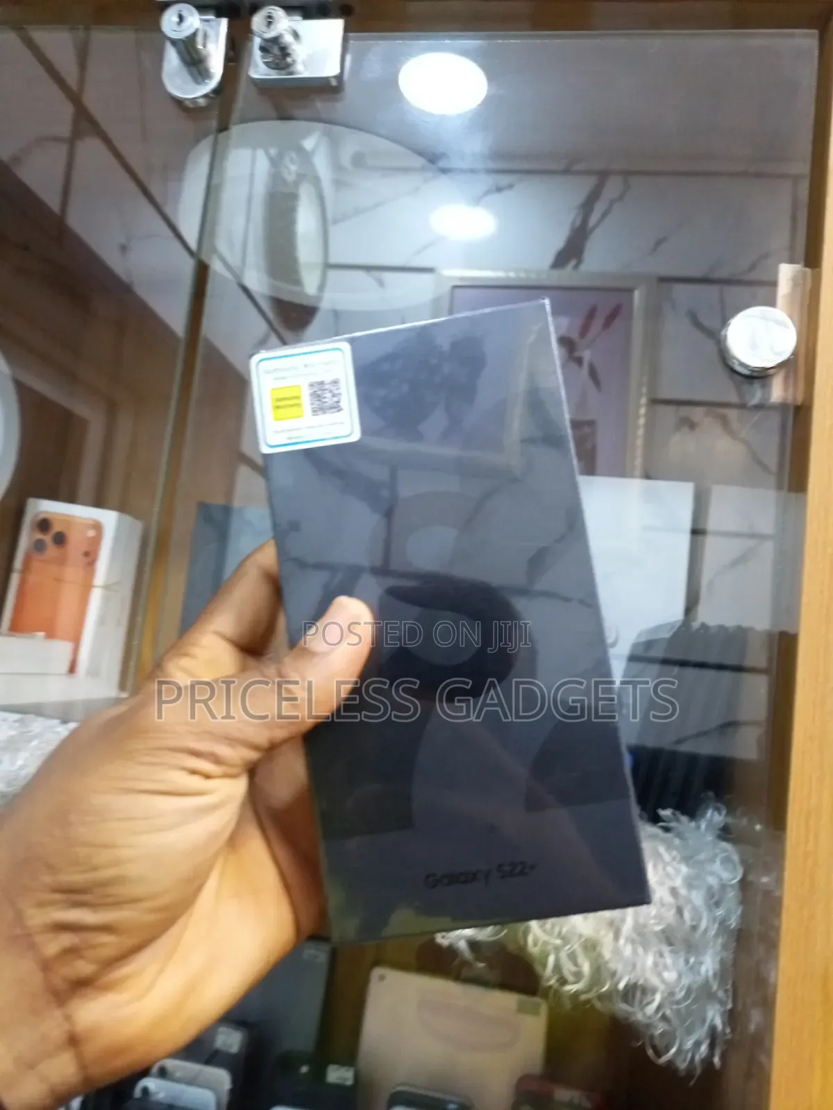 New Samsung Galaxy S22+ 5G 128 GB Black
