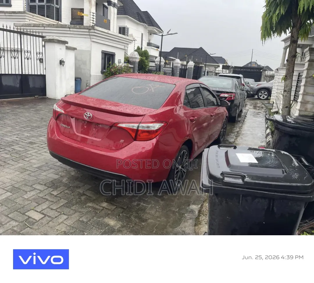Toyota Corolla S 4dr Sedan (1.8L 4cyl CVT) 2014 Red