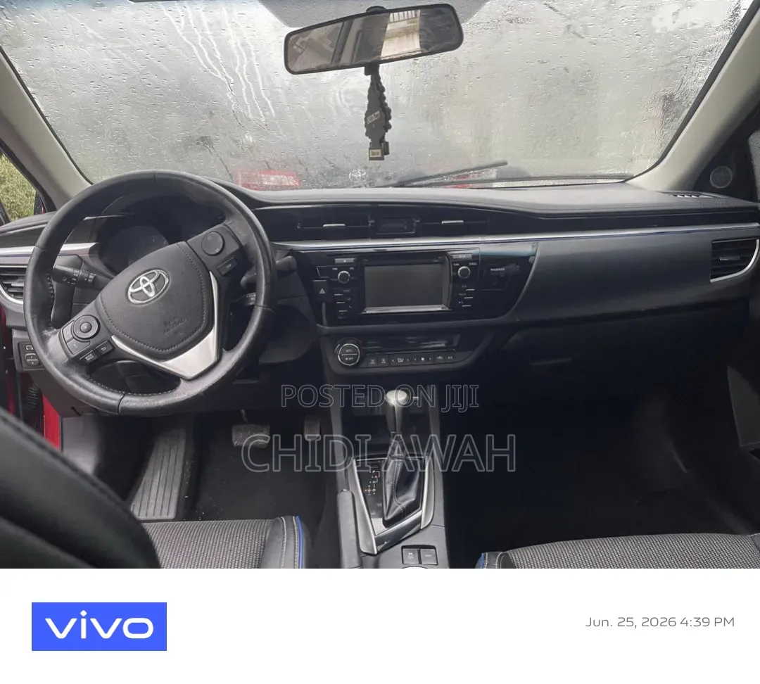 Toyota Corolla S 4dr Sedan (1.8L 4cyl CVT) 2014 Red