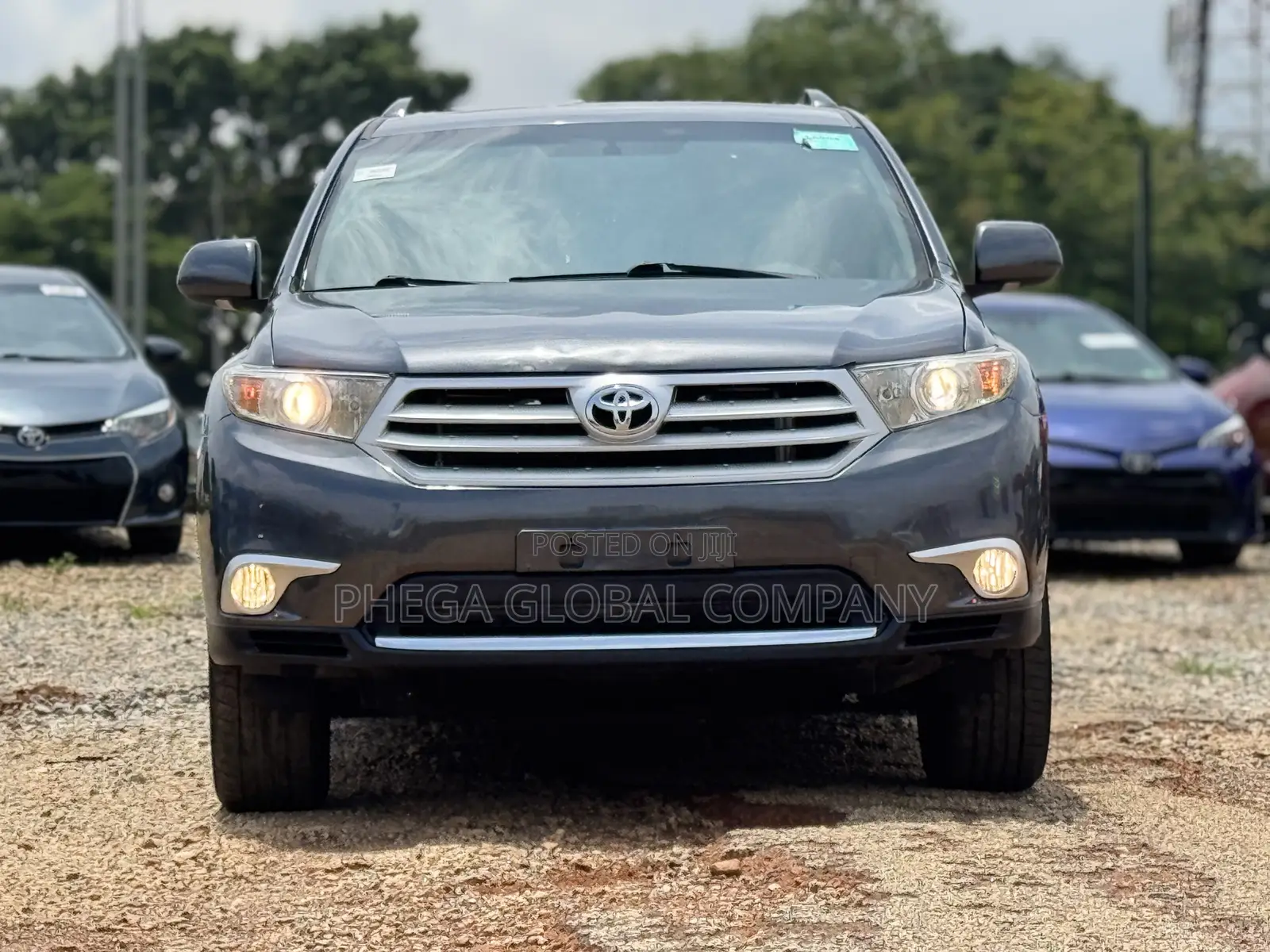 Toyota Highlander Limited 3.5l 4WD 2013 Gray