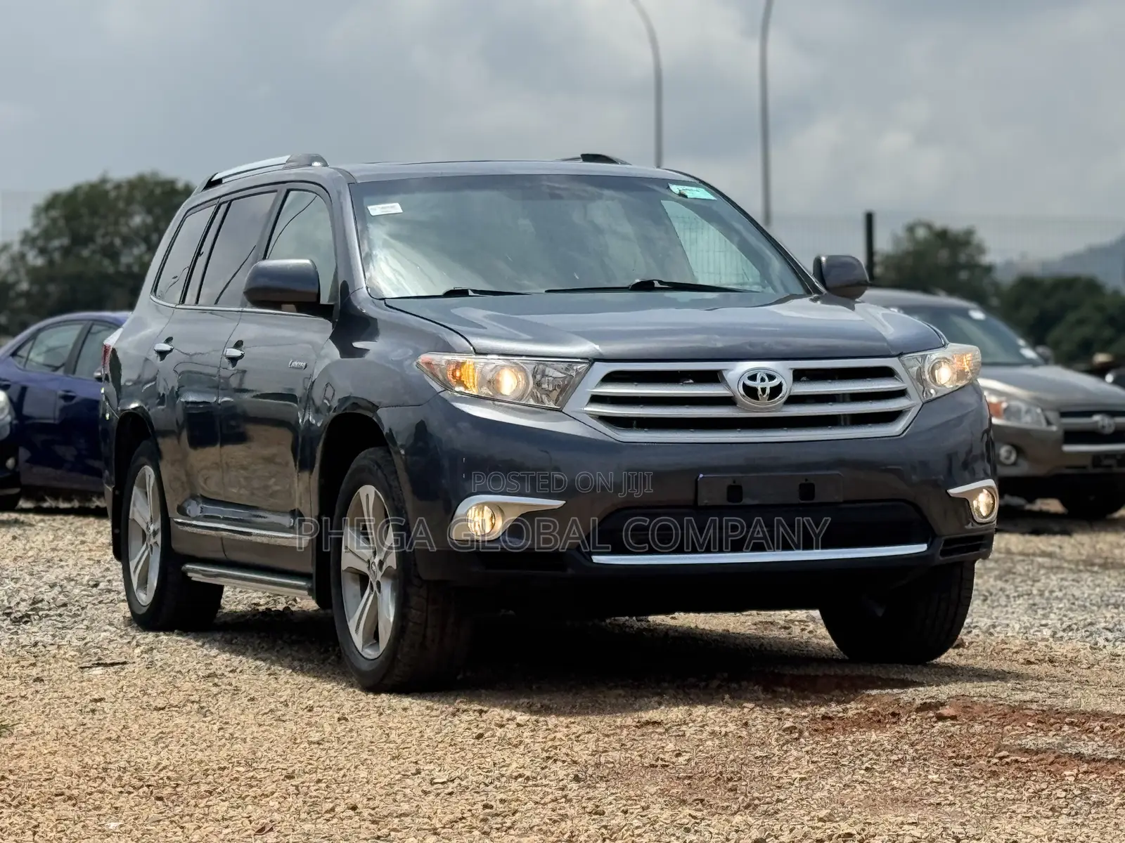 Toyota Highlander Limited 3.5l 4WD 2013 Gray