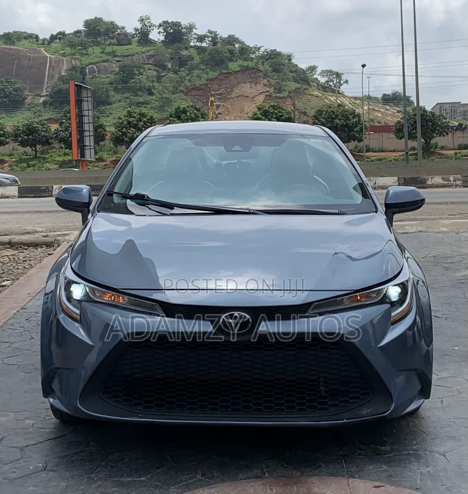 Toyota Corolla 2021 Blue