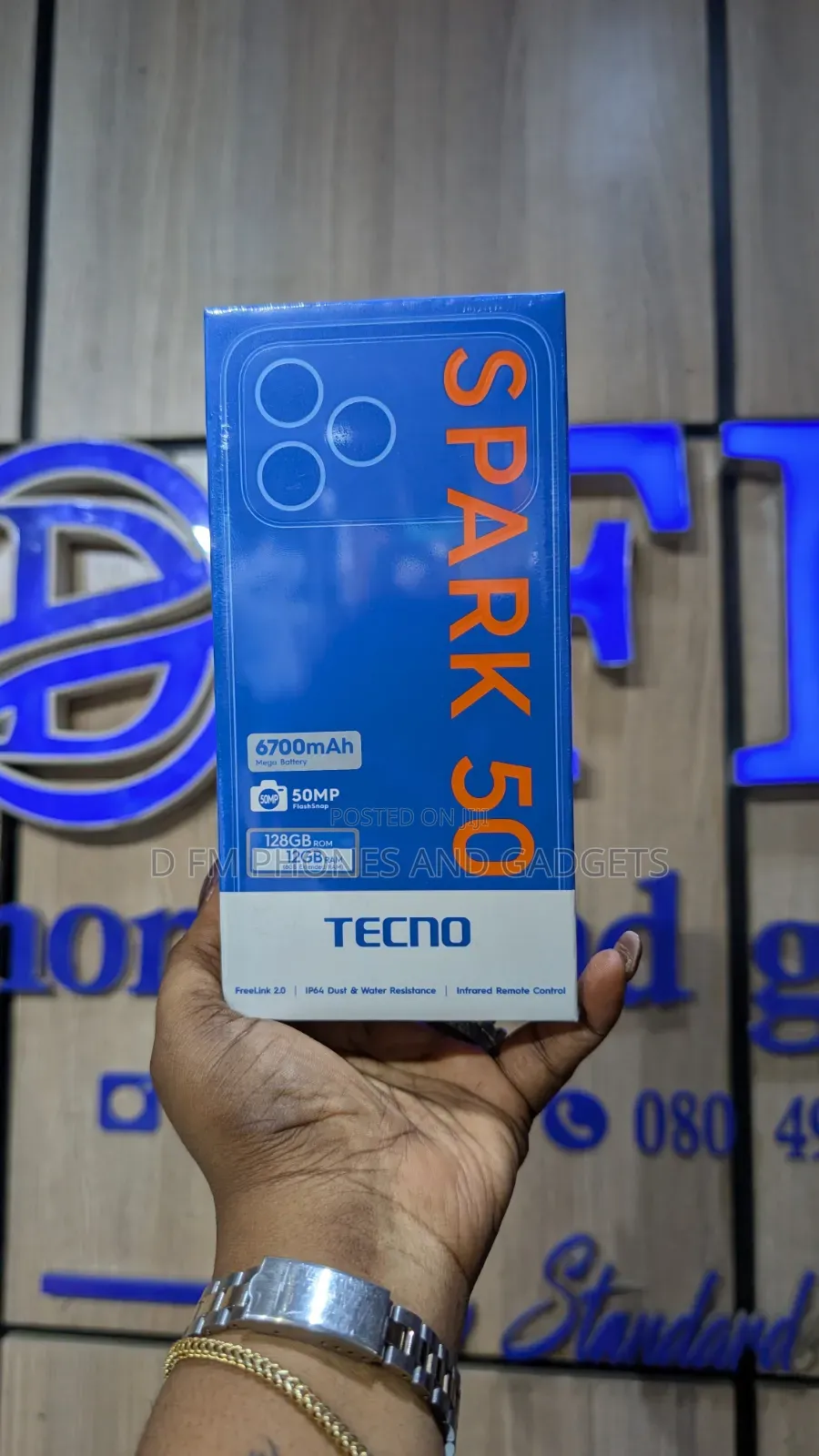 New Tecno Spark 50 128 GB Purple