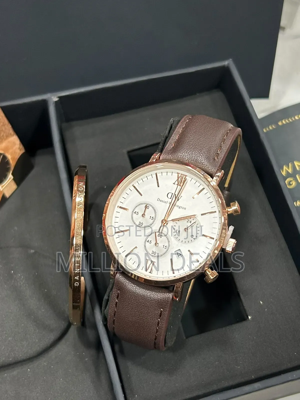 2 Pieces Luxury Men's Leather Wrist Watch N Bracelet