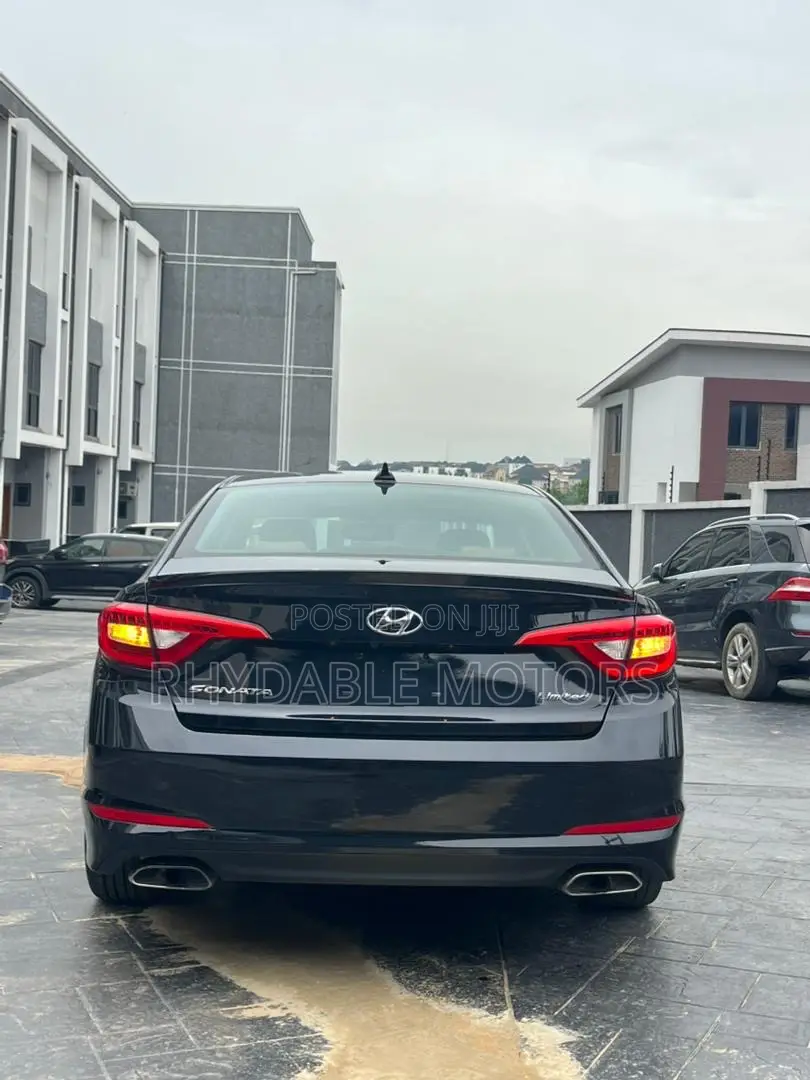 Hyundai Sonata 2014 Black