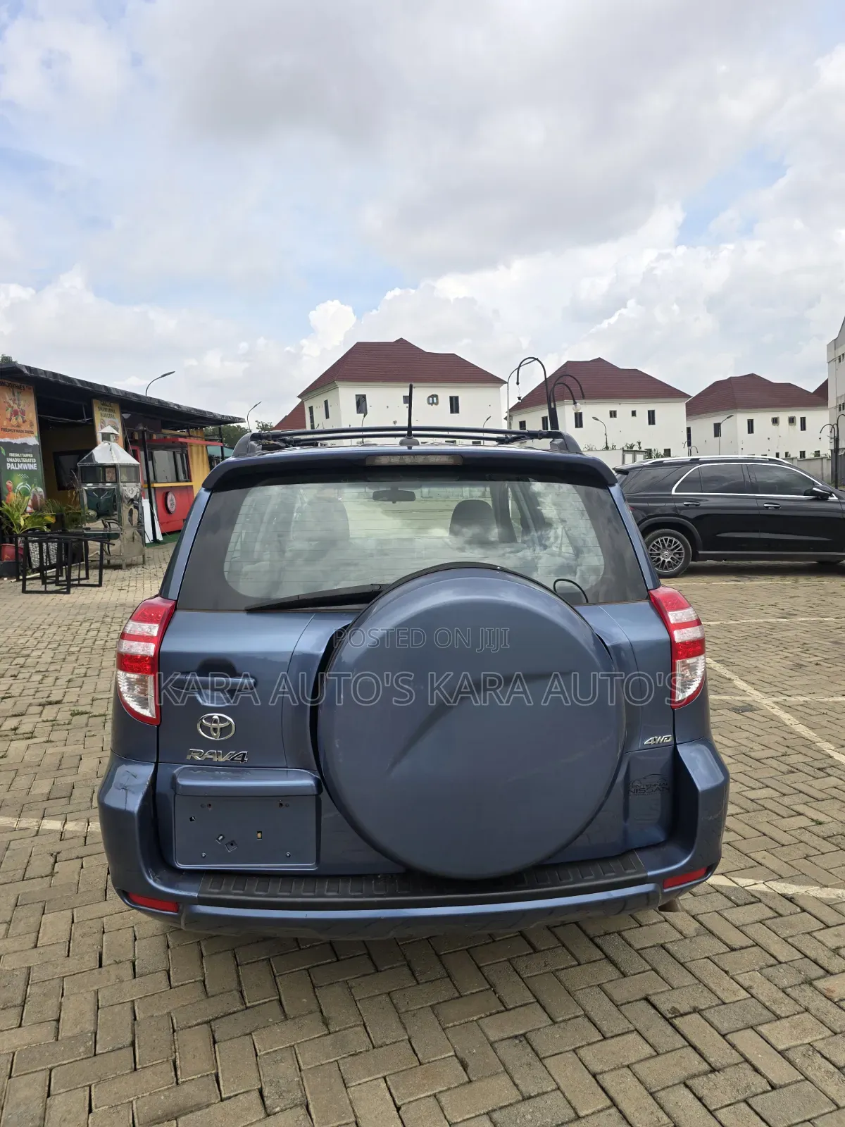 Toyota RAV4 2011 Blue