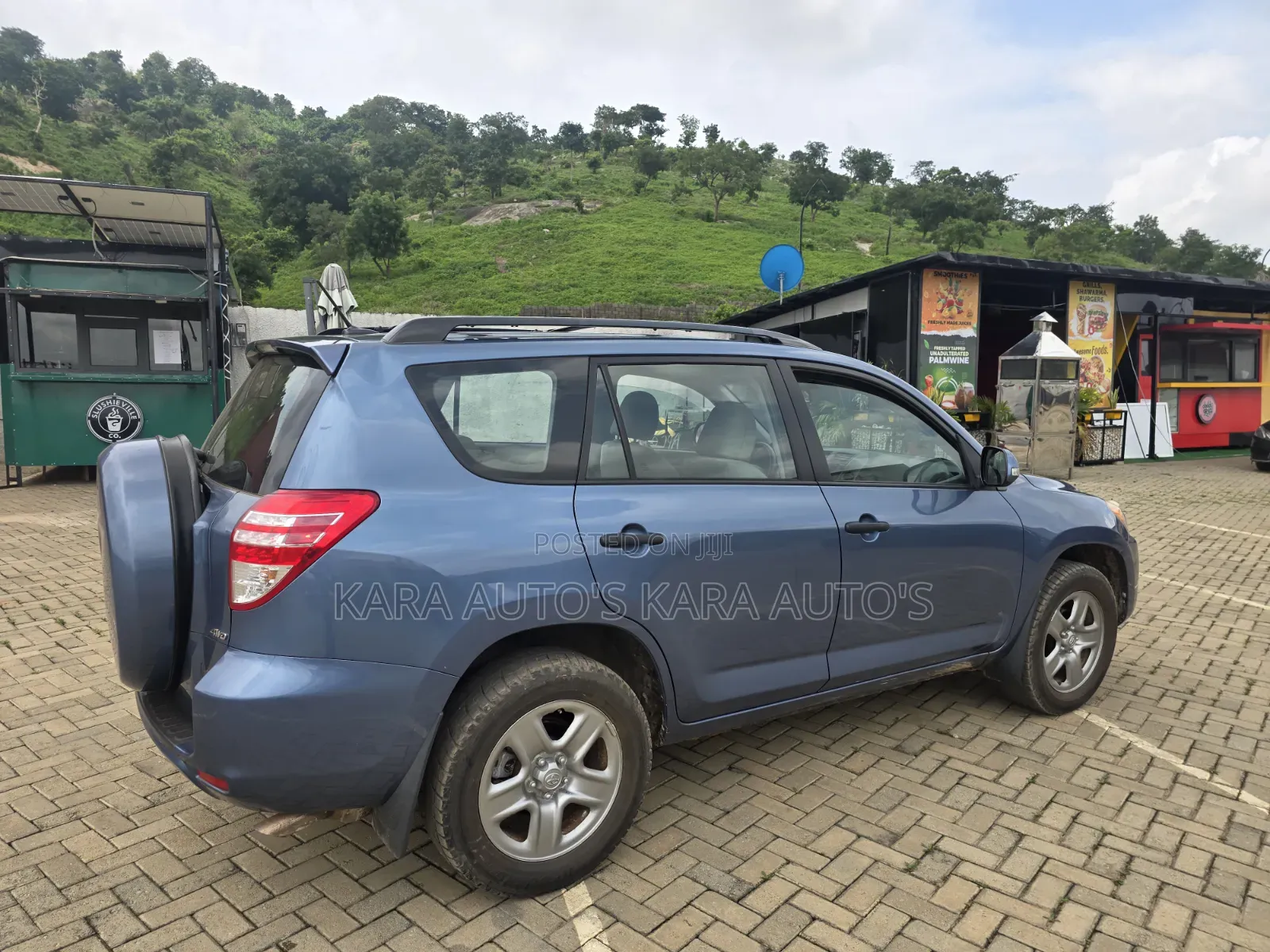 Toyota RAV4 2011 Blue
