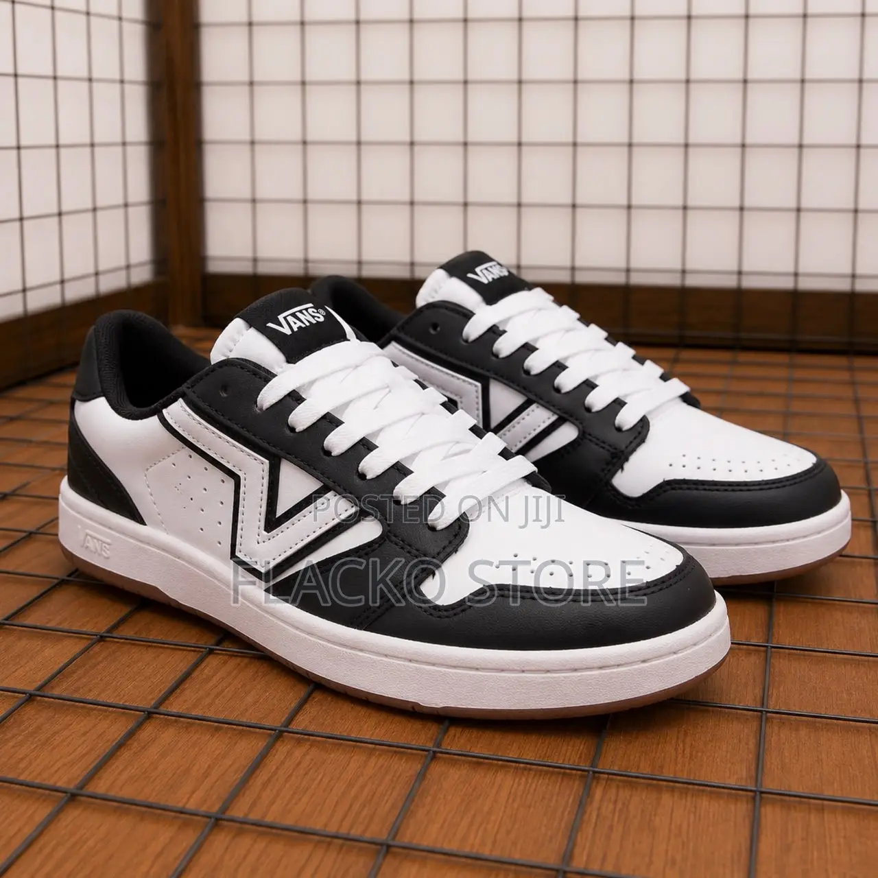 Original Vans Lowland 2.0 White Sneakers
