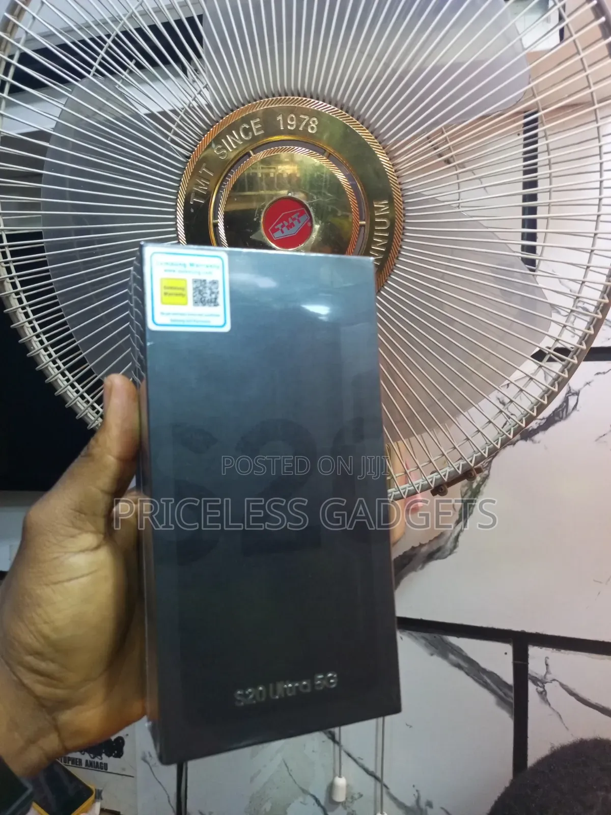 New Samsung Galaxy S20 Ultra 256 GB Black
