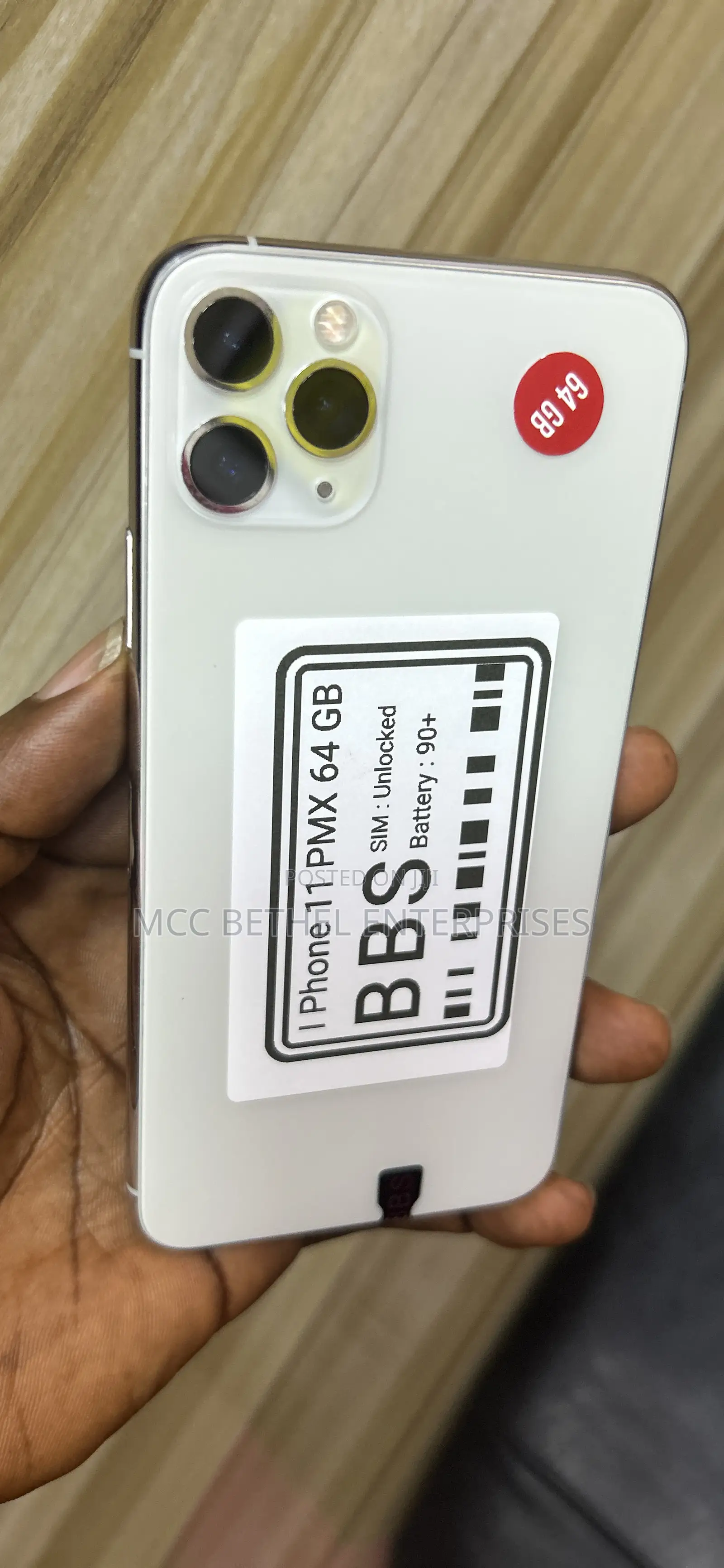 Apple iPhone 11 Pro Max 64 GB Gold