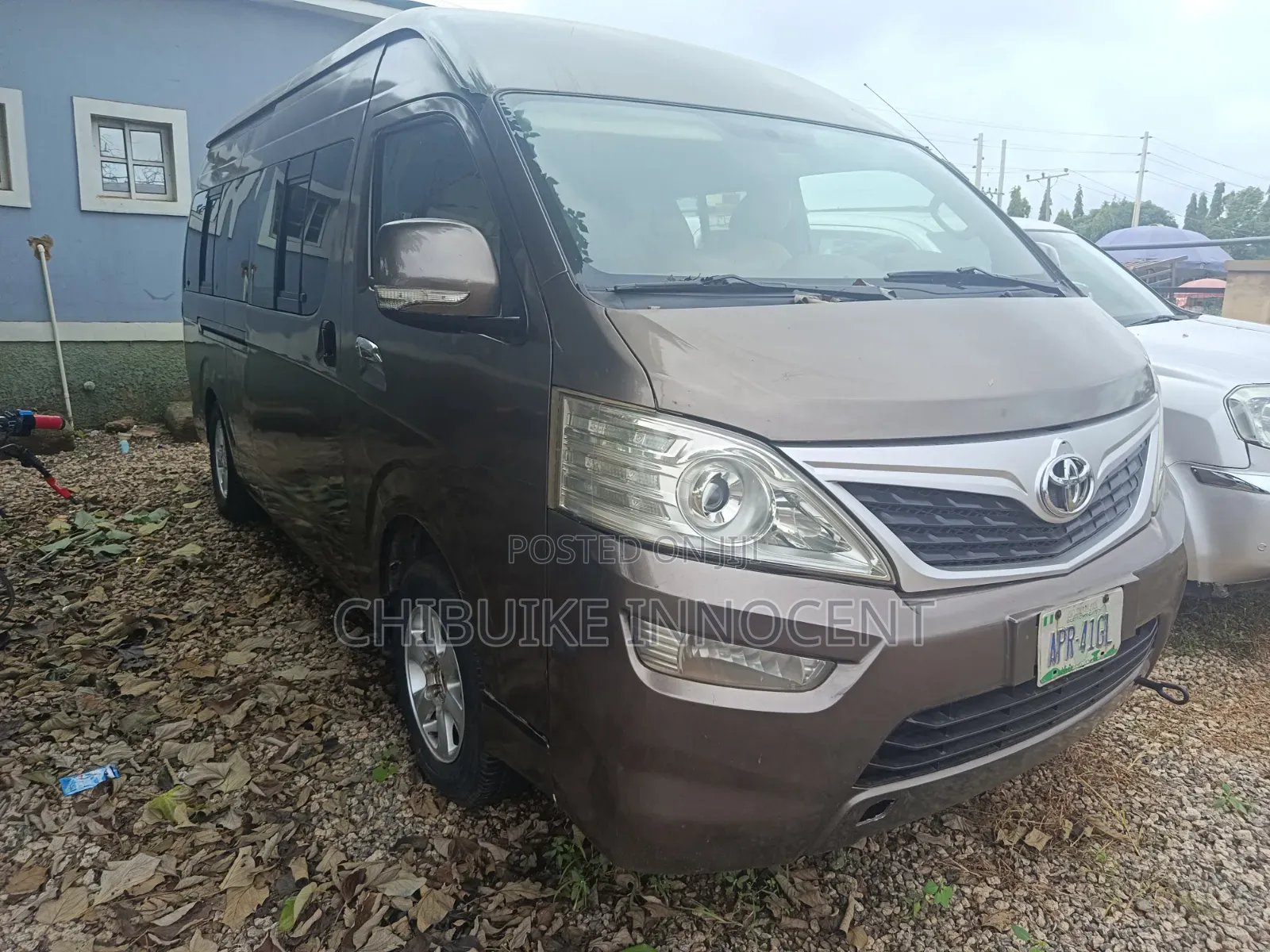 Toyota HiAce 2014 Grey
