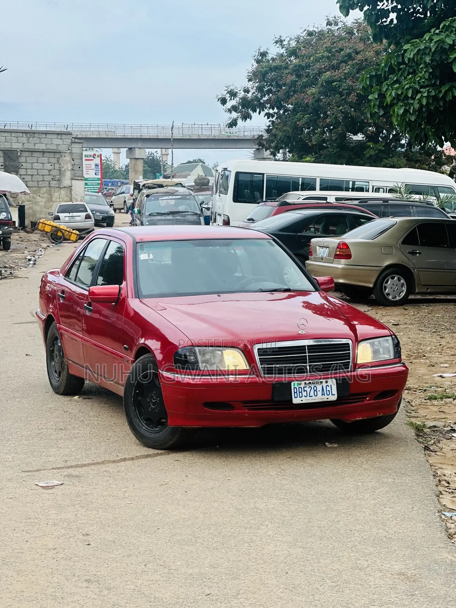 Mercedes-Benz C180 2002 Red