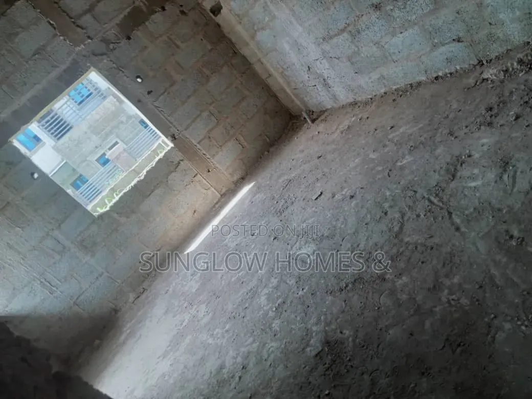 4bdrm Duplex in Nut, Sabon Lugbe for sale