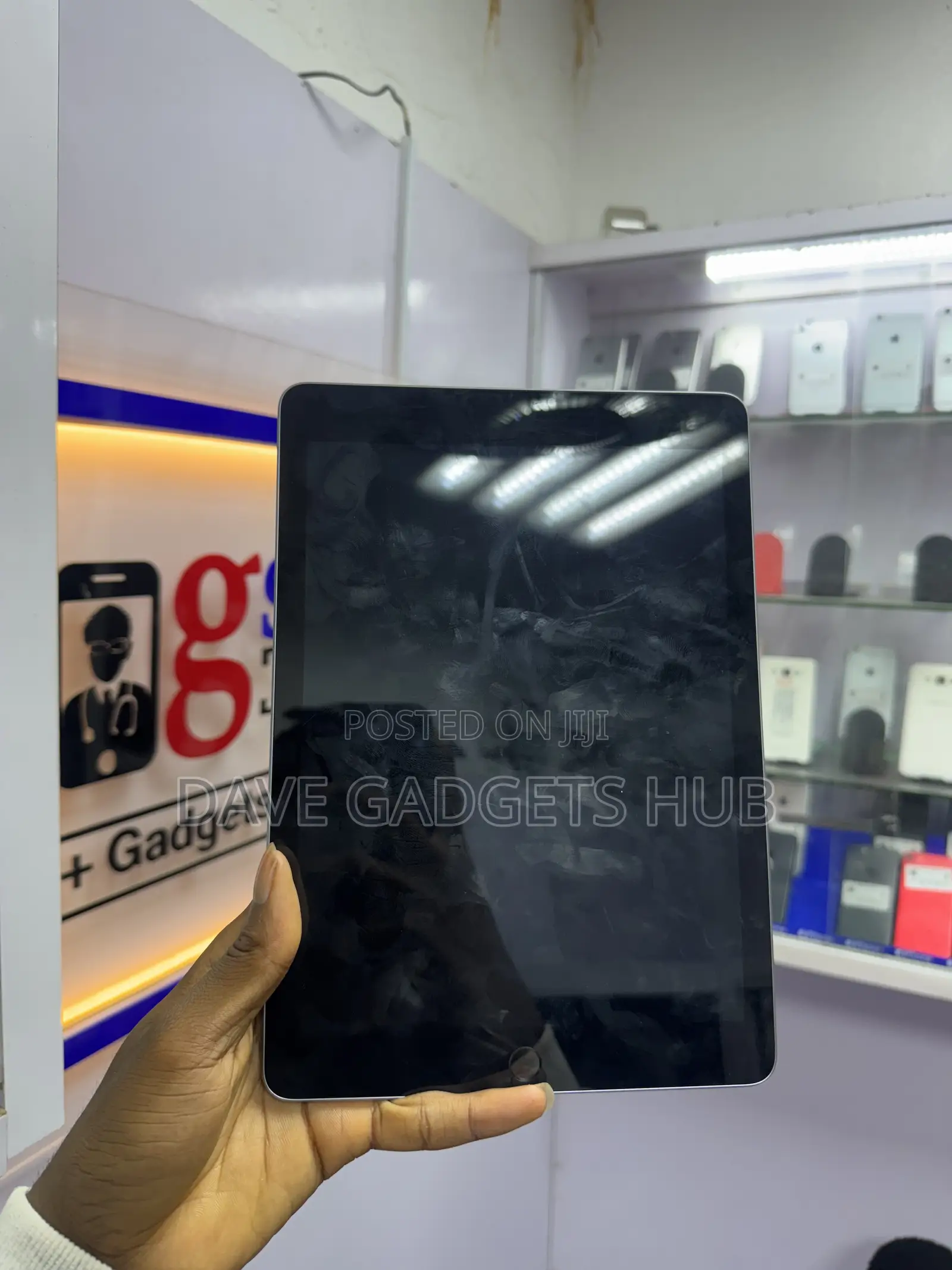 Apple iPad 9.7 32 GB Gray