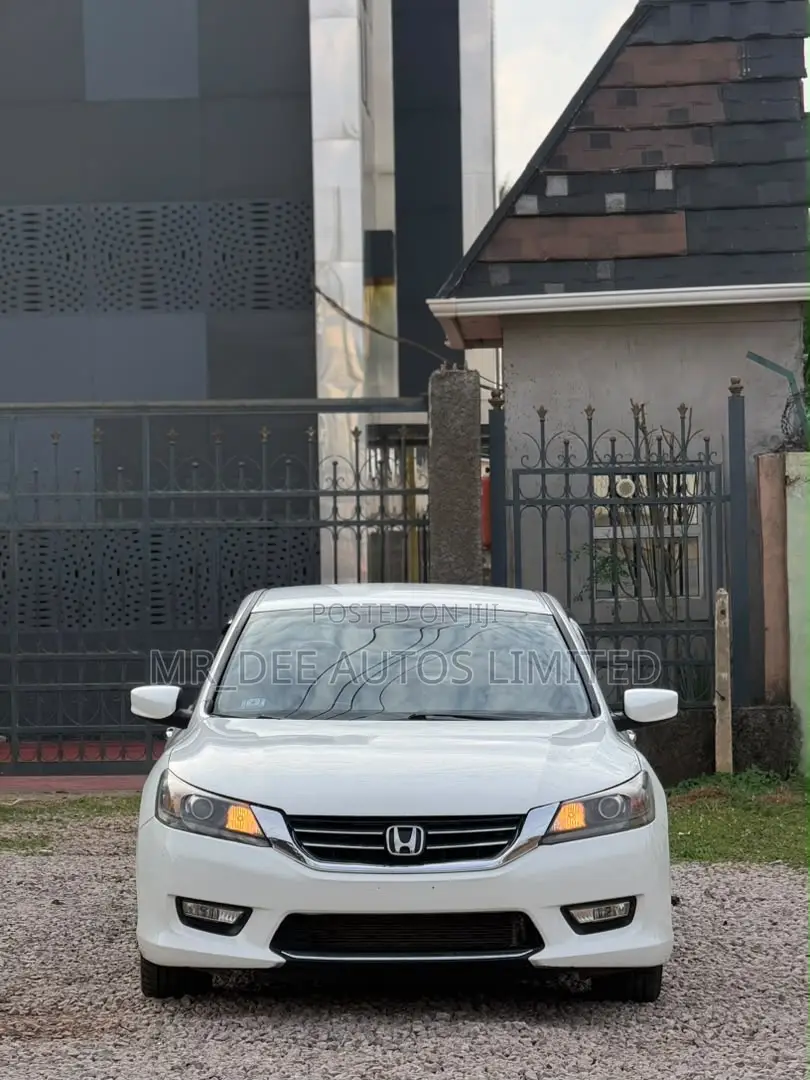 Honda Accord Sport 4dr Sedan (2.4L 4cyl CVT) 2014 White