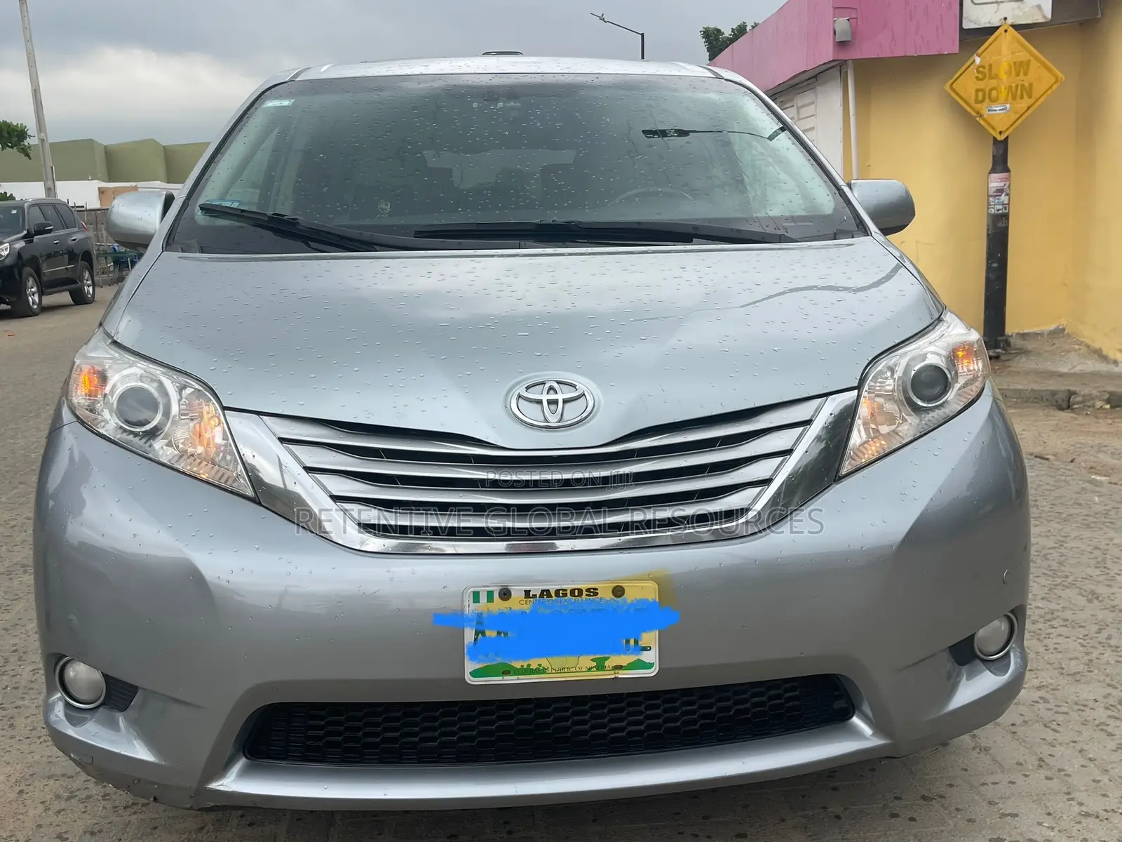 Toyota Sienna Limited FWD 7-Passenger 2013 Silver