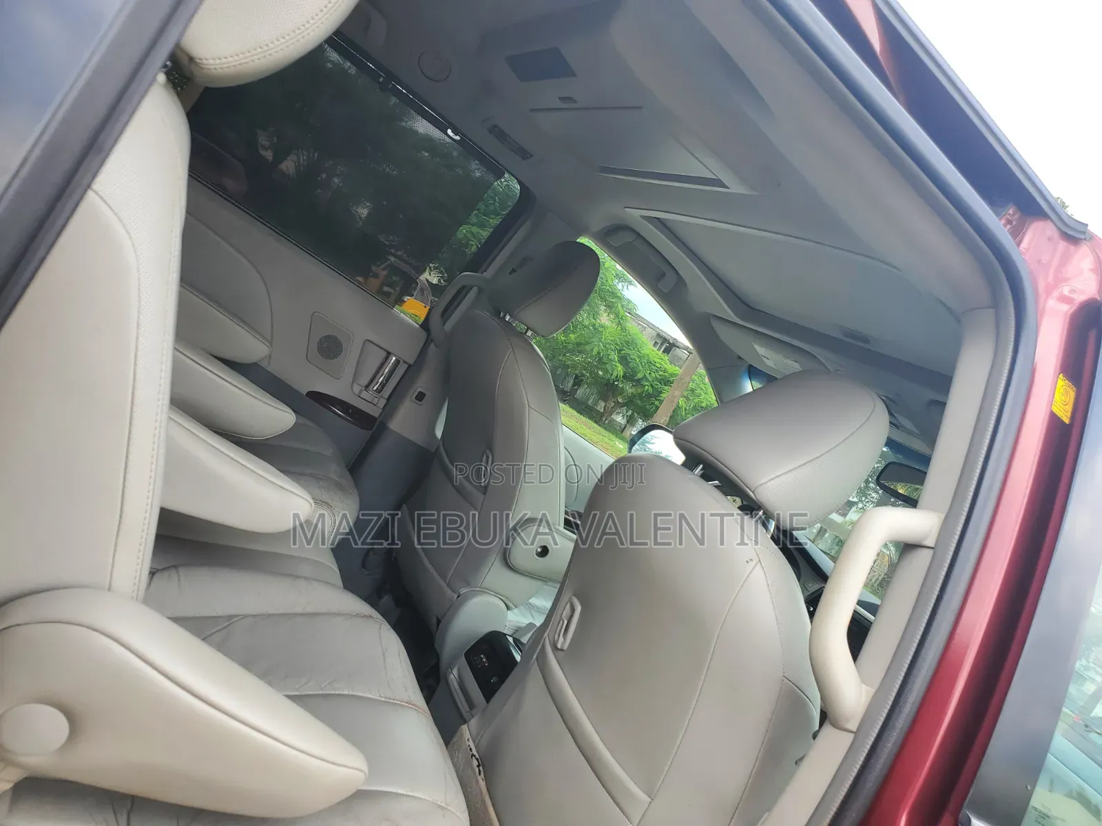Toyota Sienna 2013 Burgundy