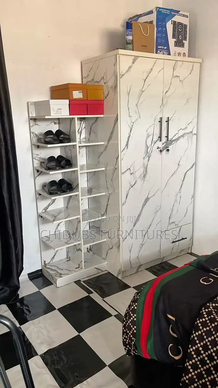 409 at Beautiful Wardrobes and Shoerack