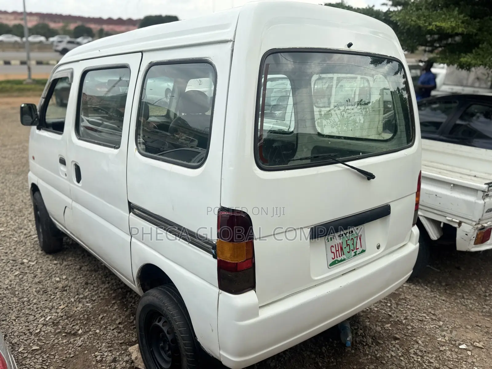 Suzuki Every 2001 White