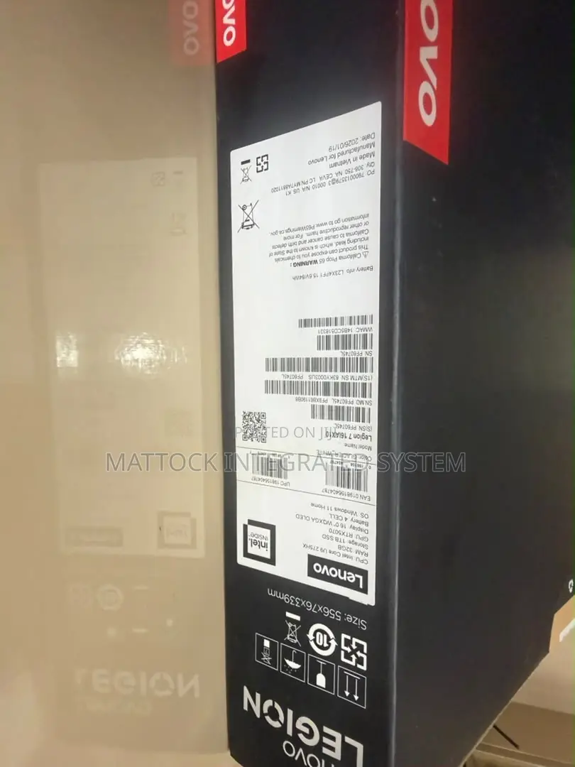 Laptop Lenovo Legion 7 32GB Intel Core Ultra 9 SSD 1T