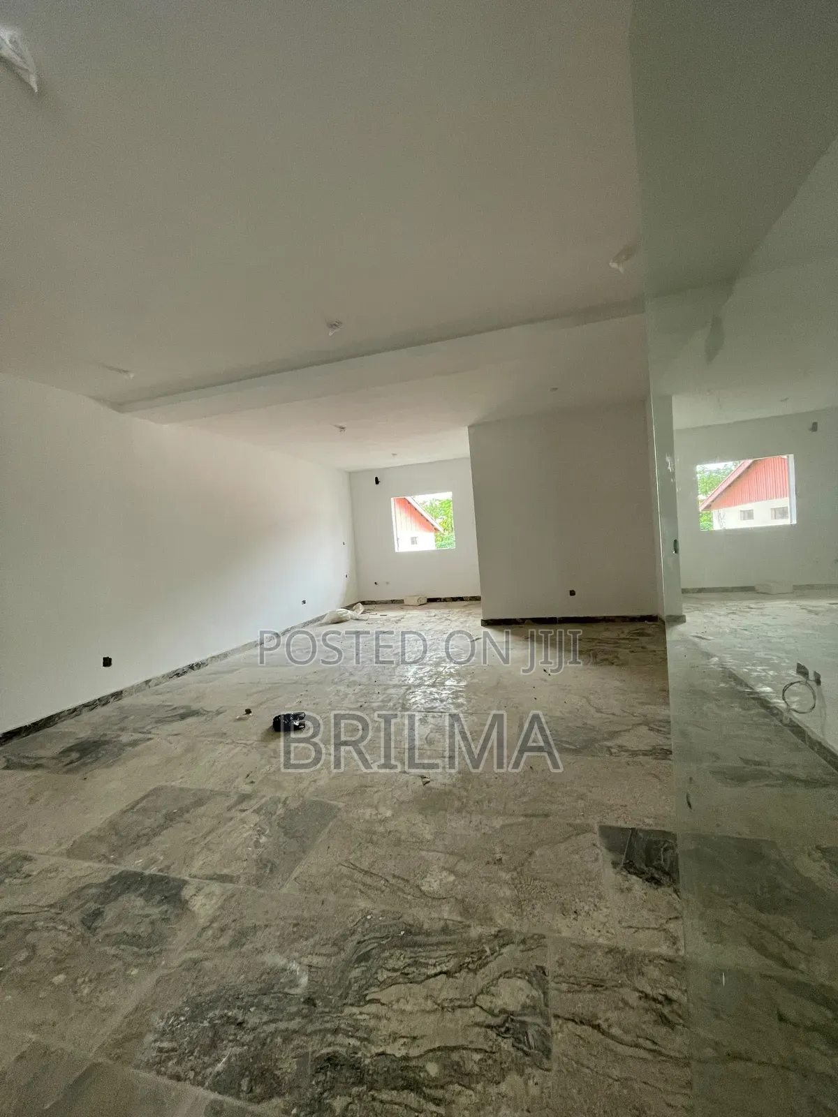 45 SQM of Office Space in Wuse 2 for Sale