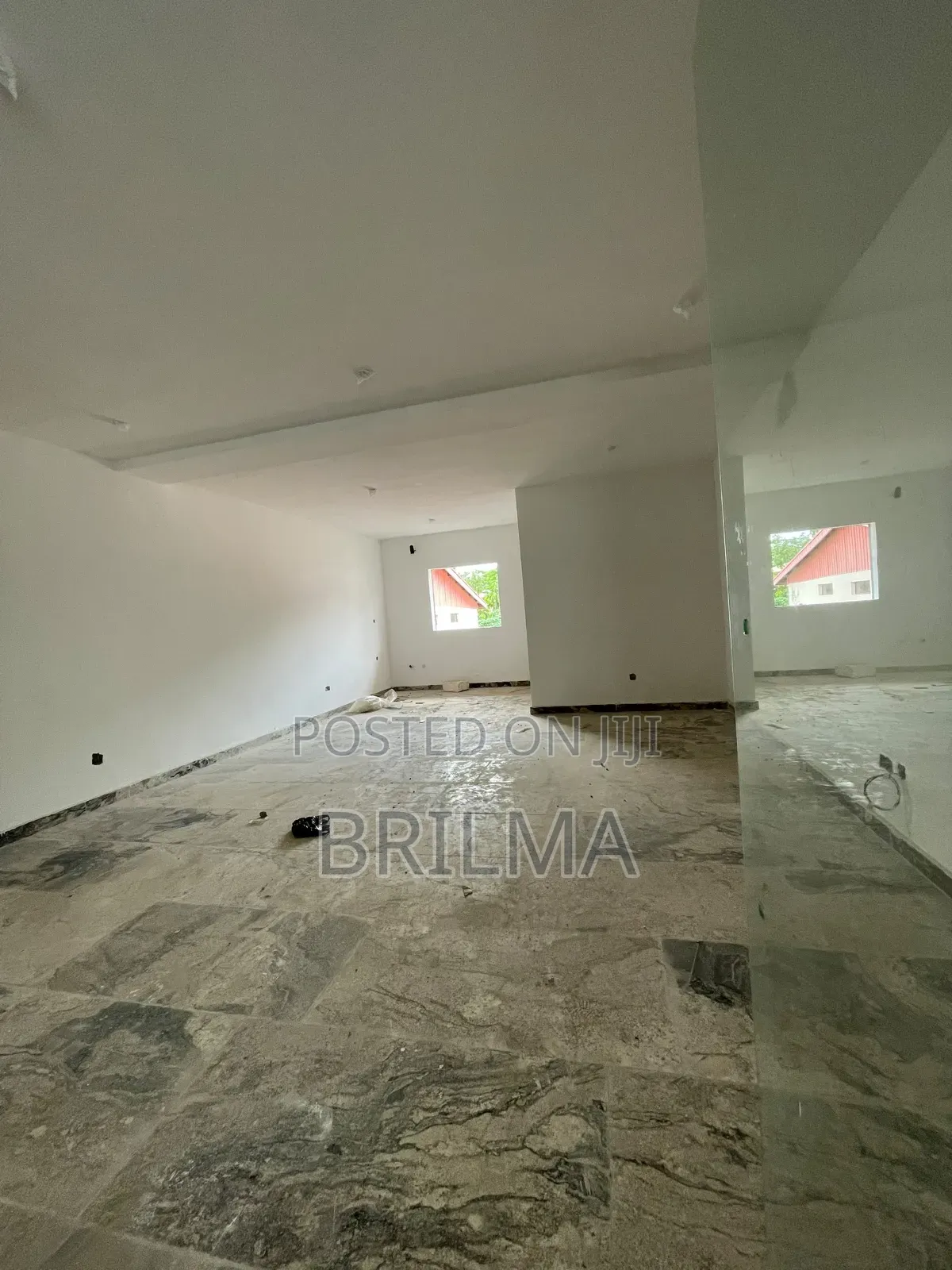 45 SQM of Office Space in Wuse 2 for Sale