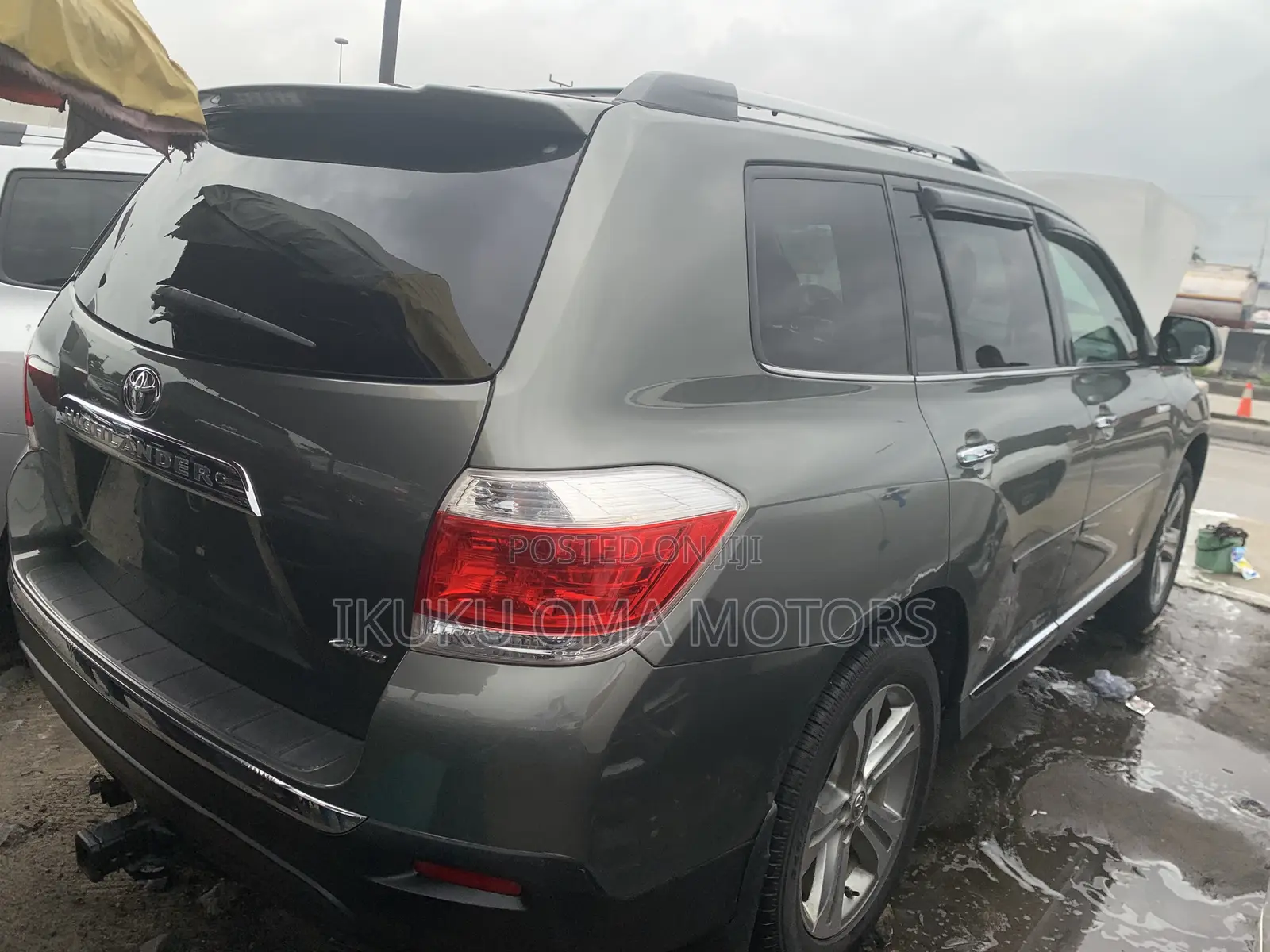 Toyota Highlander Limited 3.5l 4WD 2013 Green