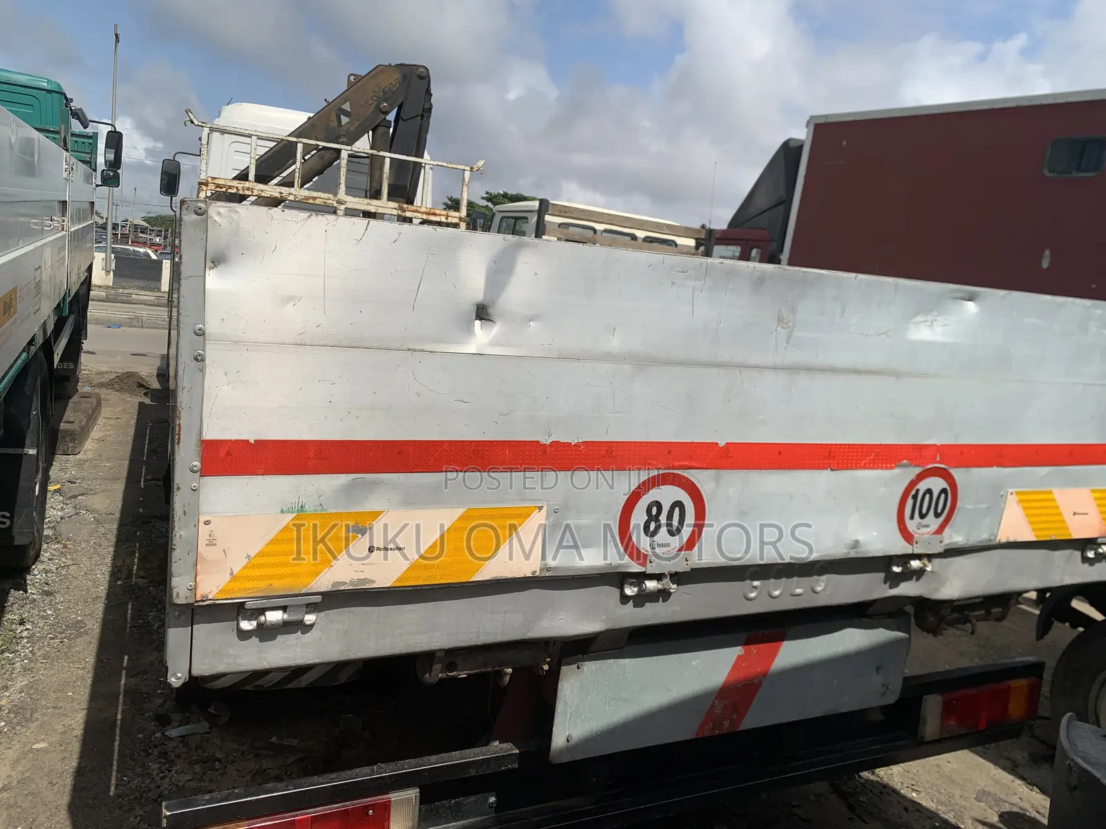 Foreign Mercedes Benz Hiab 1320 Available