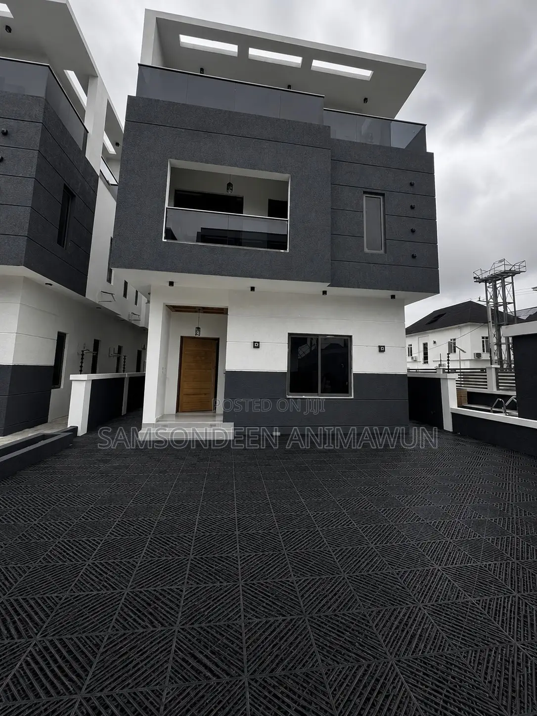 Outdoor Plastic Garage Tiles – Pool Deck, Patio Compound Flooring