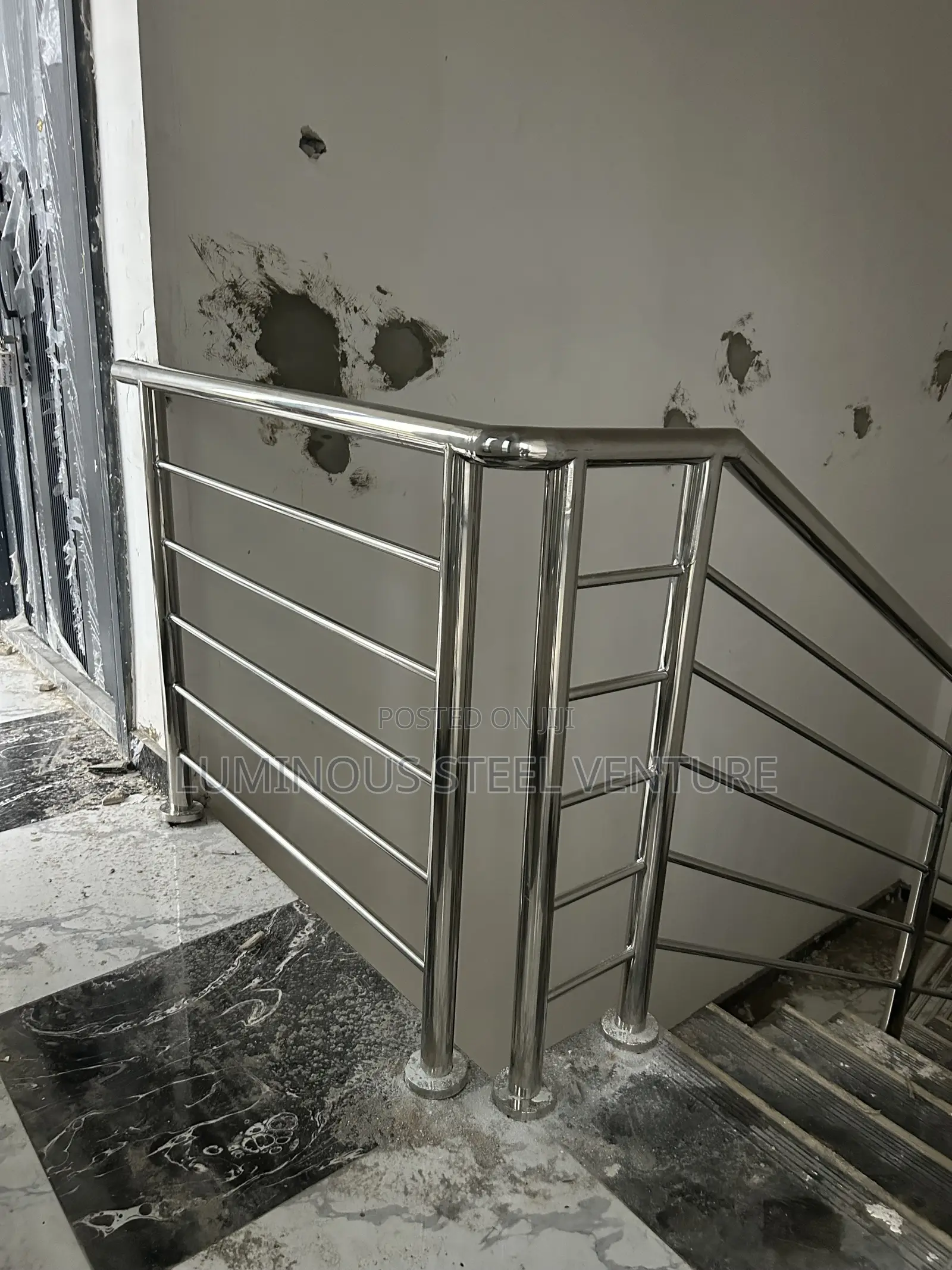 Here Is Our Newly Built Nobel Design Handrail Gas Welding 304 Sus 