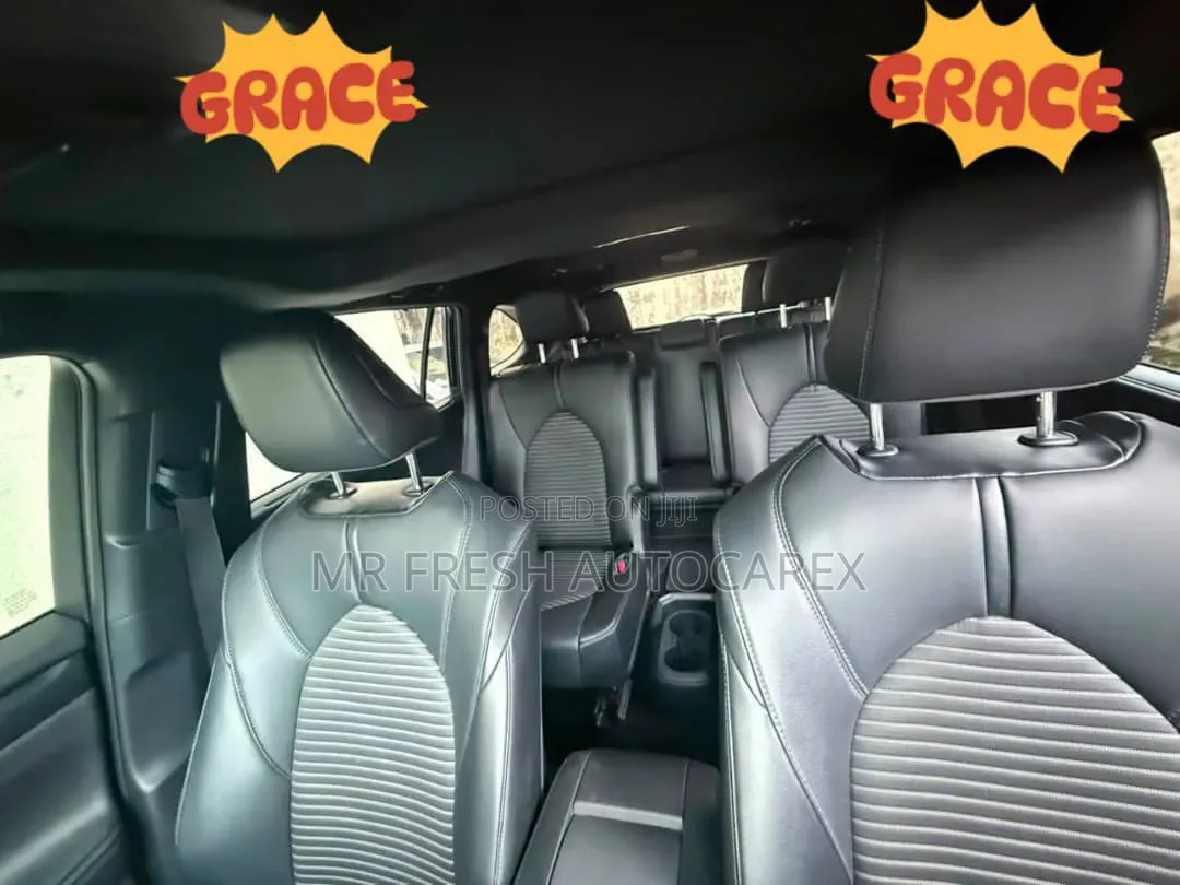 Toyota Highlander 2021 Blue