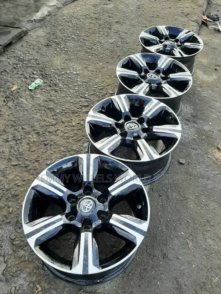 17inches for Toyota Prado,Tacoma ,4runner 2014/15 Model Available