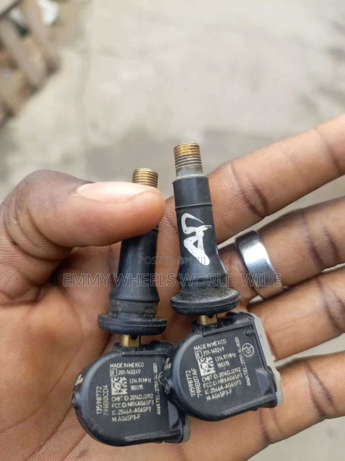 Tire Presure Sensor for Chevrolet 2015 to Minitor Ur Tire Pressure
