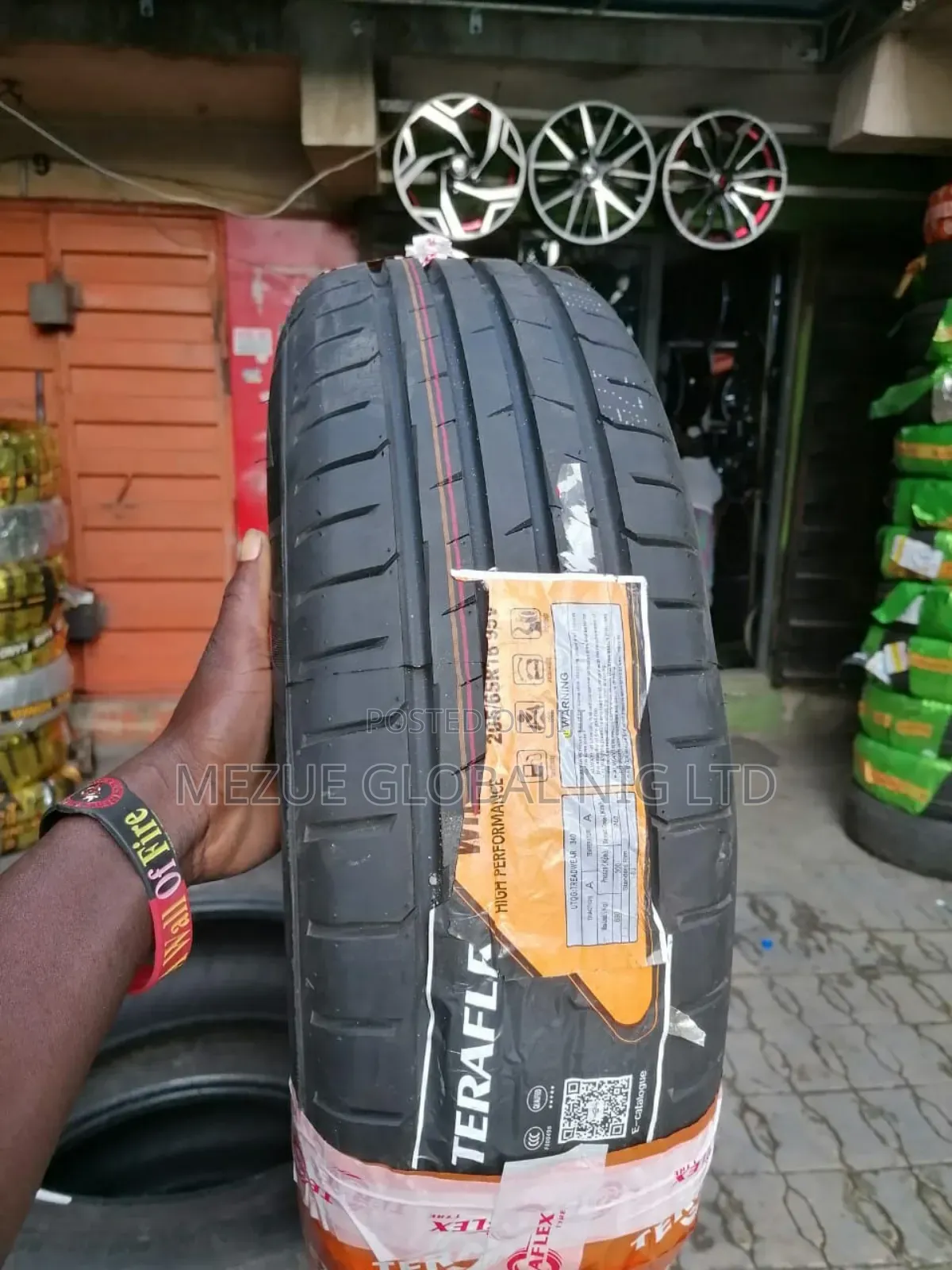 Bridgstone Tyre 285/50/20 for Toyota Landcruser Etc 