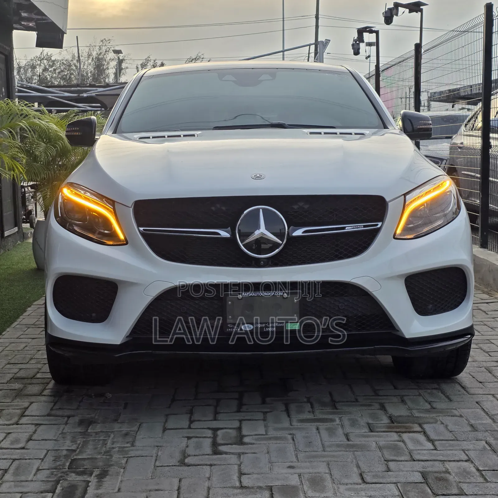 Mercedes-Benz GLE-Class 2019 White