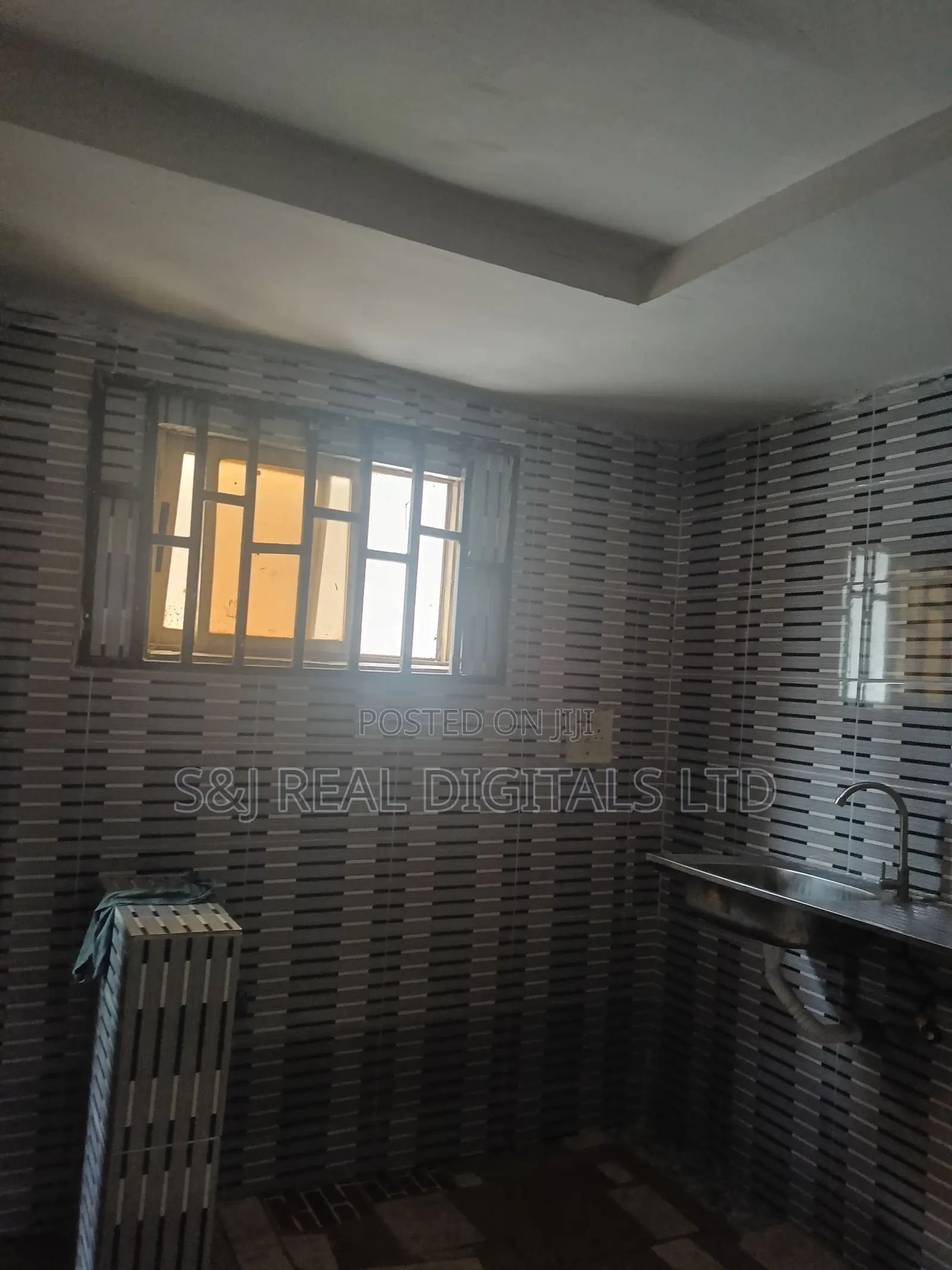 3bdrm Apartment in Kubwa for rent